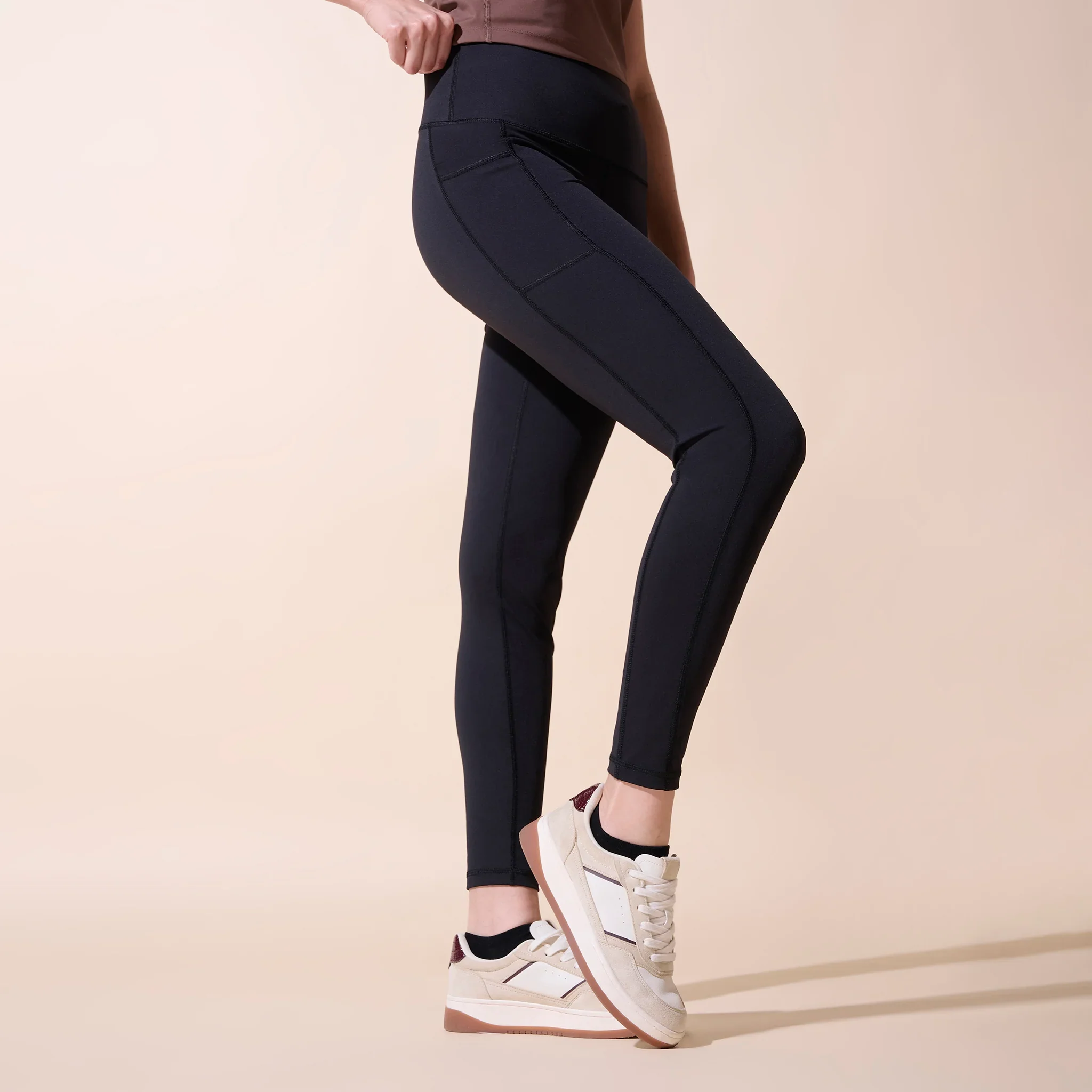 Gym Tights – Airdry® –  Adaptive Fit, All-Day Ease - Image 3