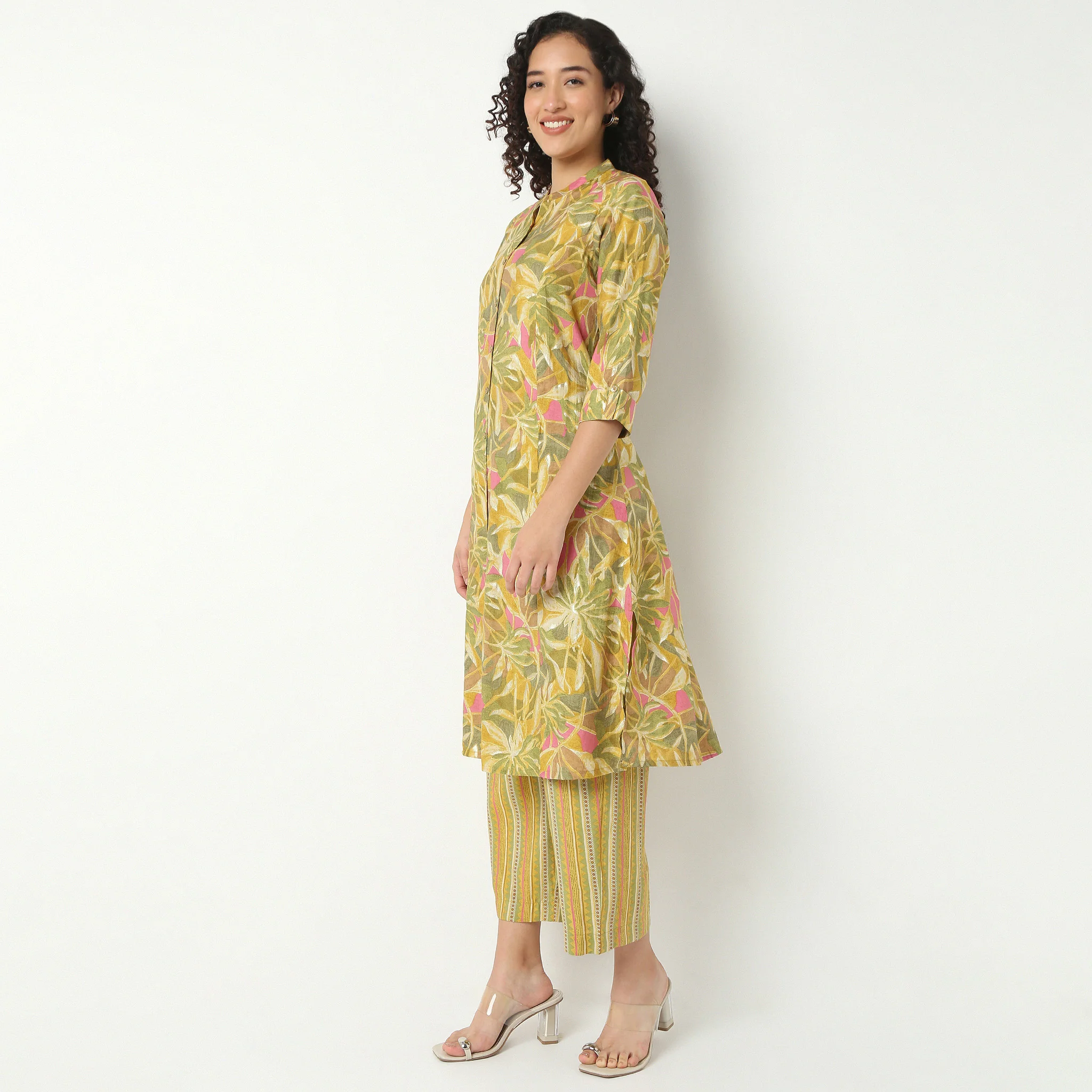Band Neck Kurta With Pant Set - Image 5