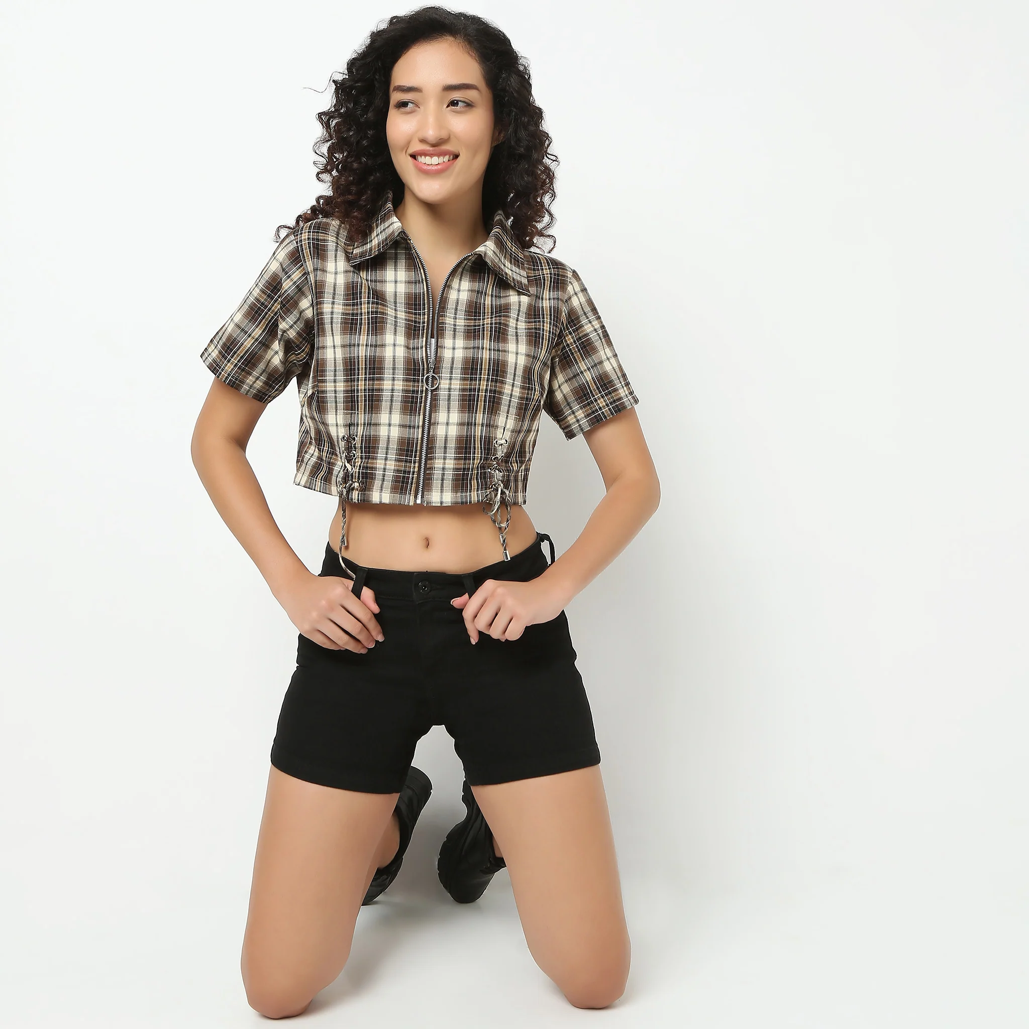 Betty Shirt With Front Tie-Up Detail