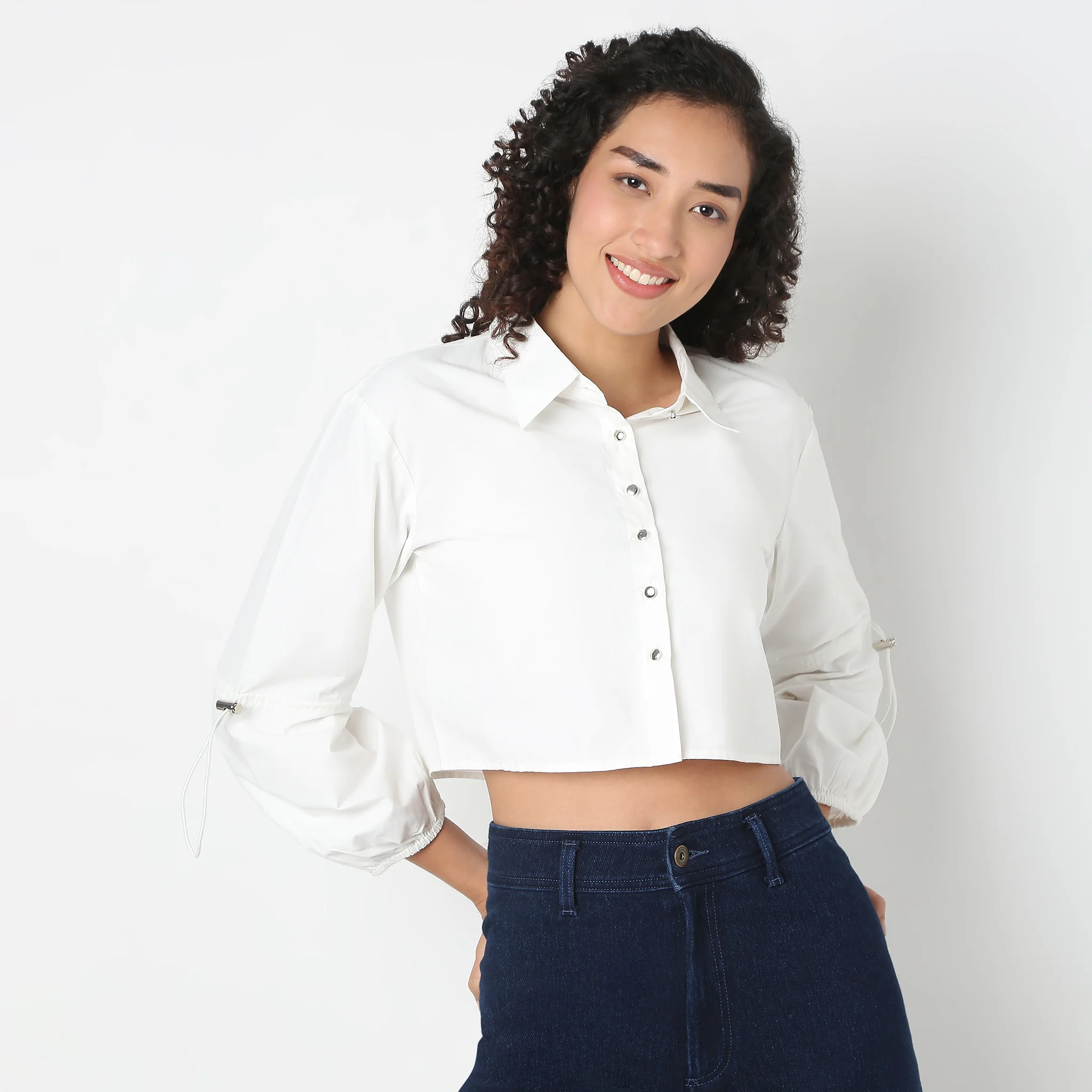 Betty Solid Vest With Button Opening - Image 2