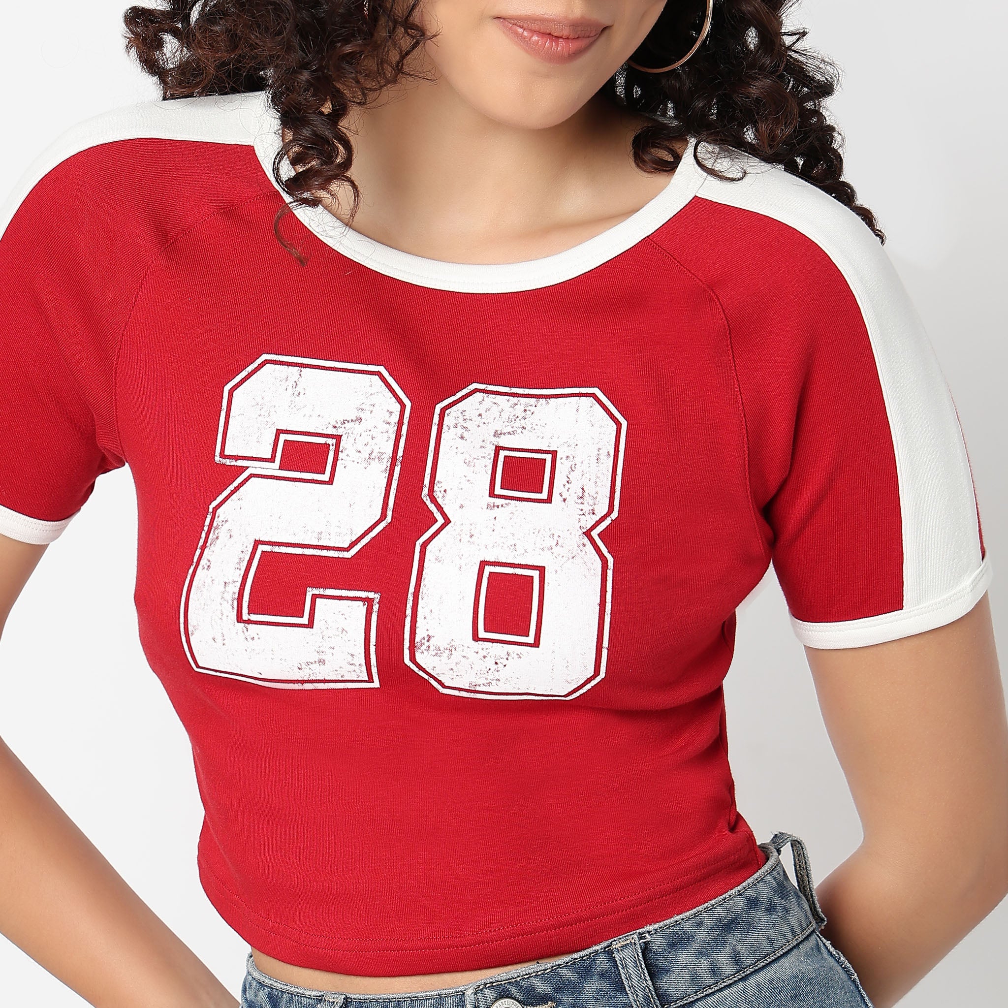 Betty T-Shirt With Front Graphic Print - Image 4