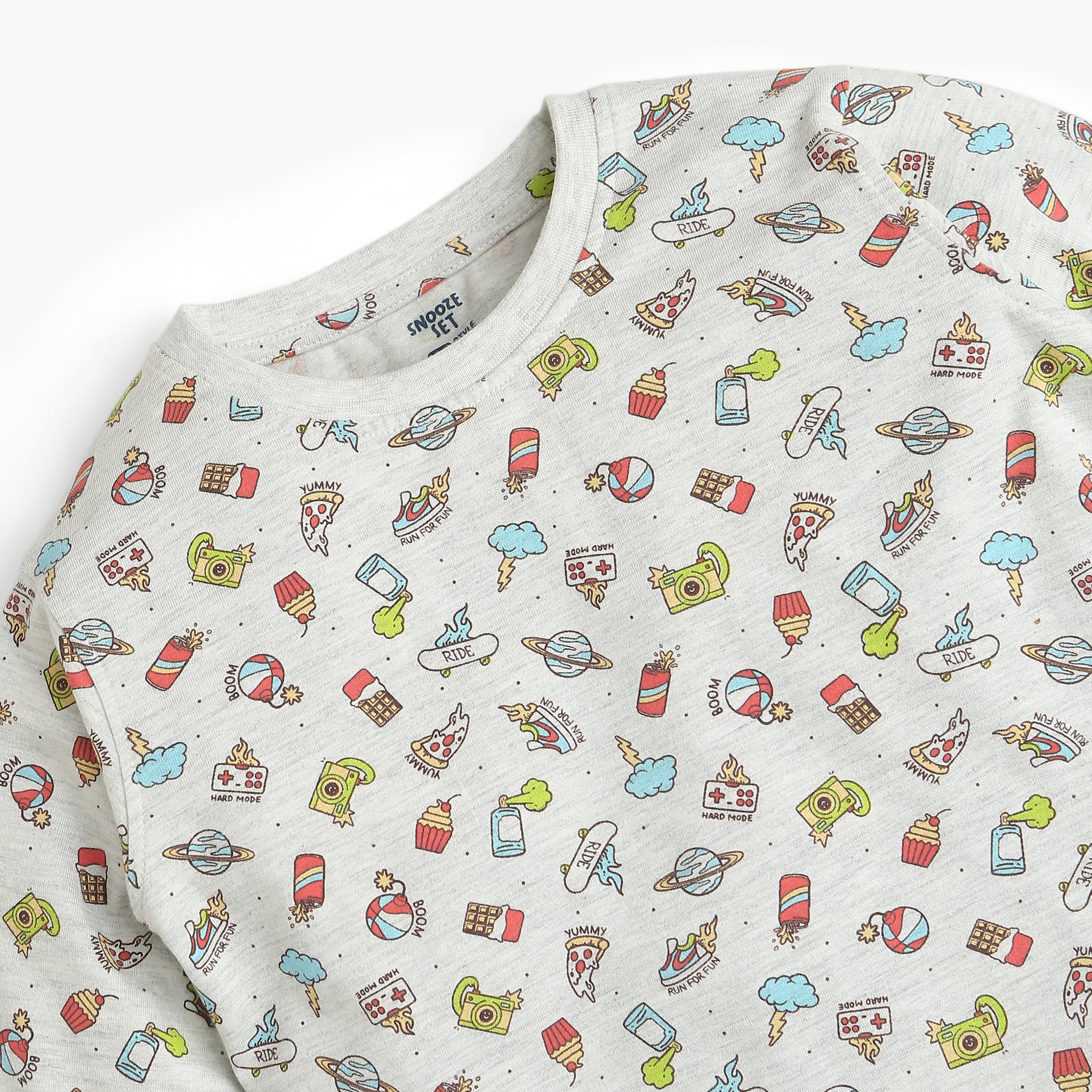 Boys All Over Print Crew Neck Full Sleeve Conversational Print T-Shirt With Track Pant Sleepwear Set - Image 3