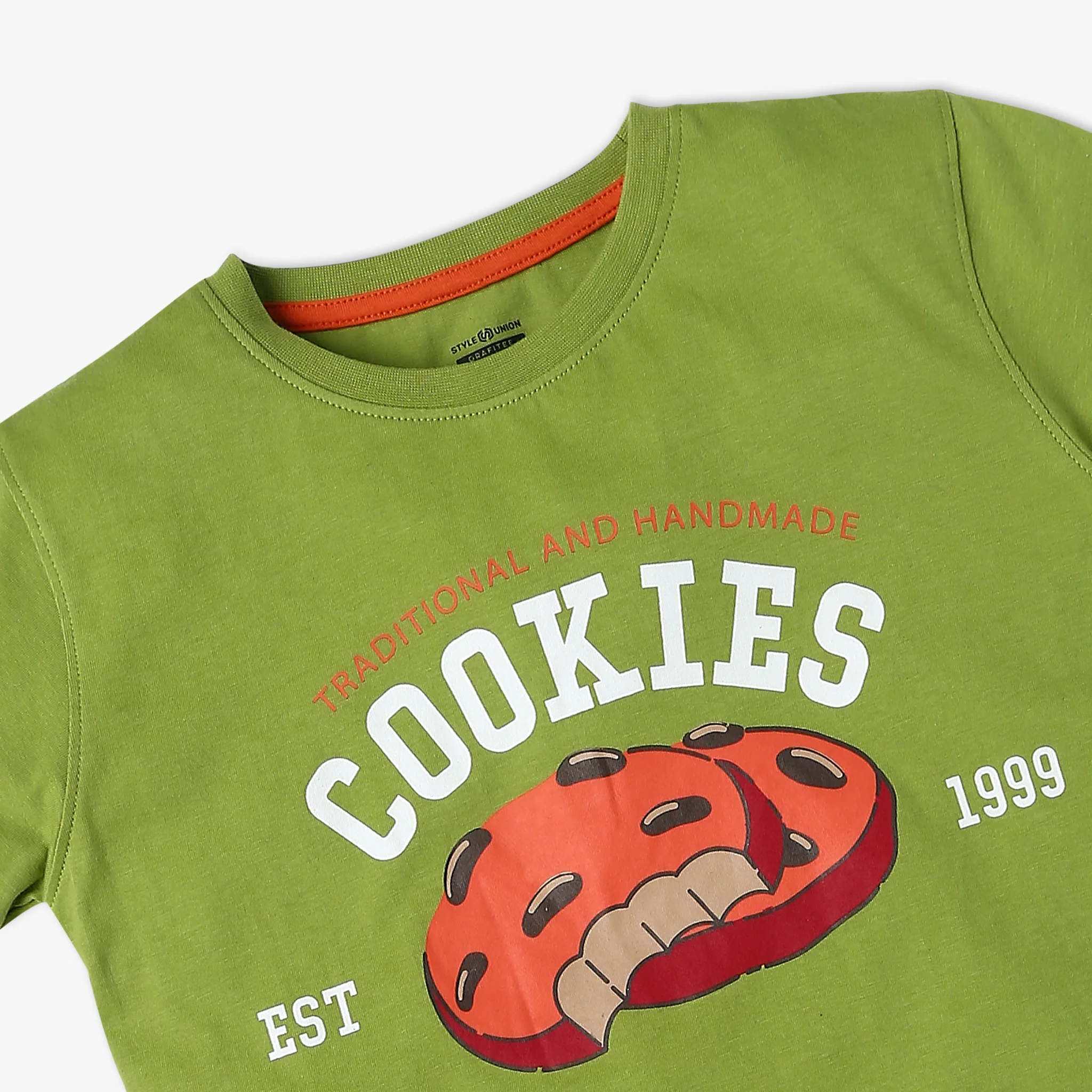 Boy's Regular Fit Graphic T-Shirt - Image 2