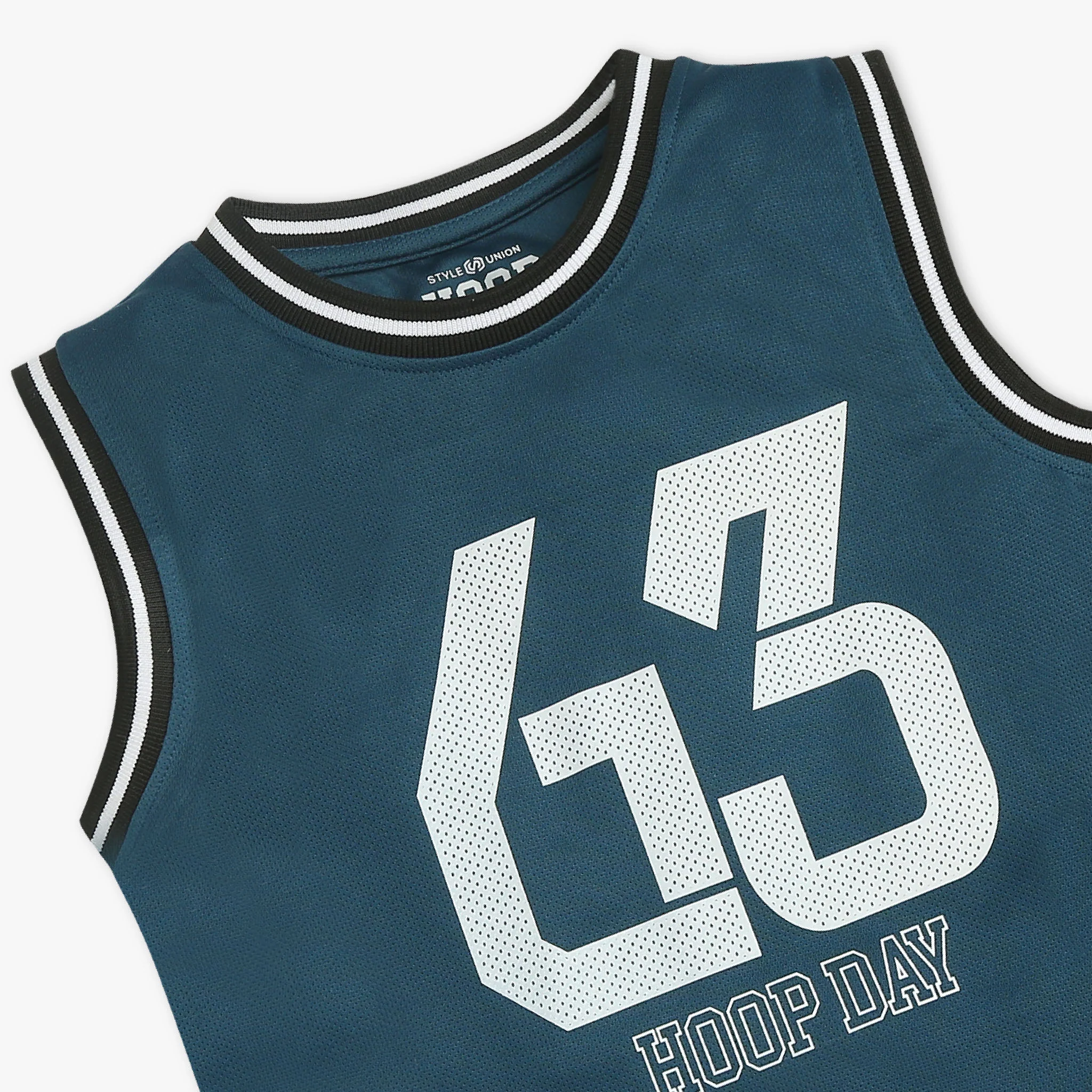 Boys Solid Crew Neck Sleeveless Basketball T-Shirt - Image 3