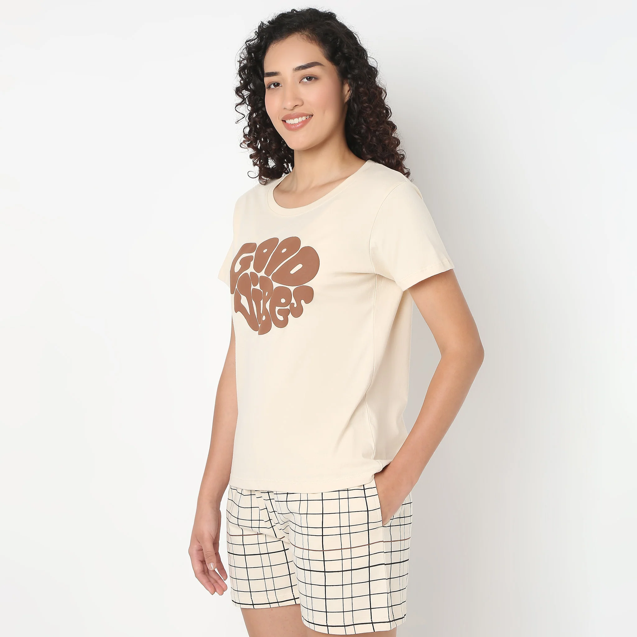Chest Print Loungewear T-Shirt - Image 5