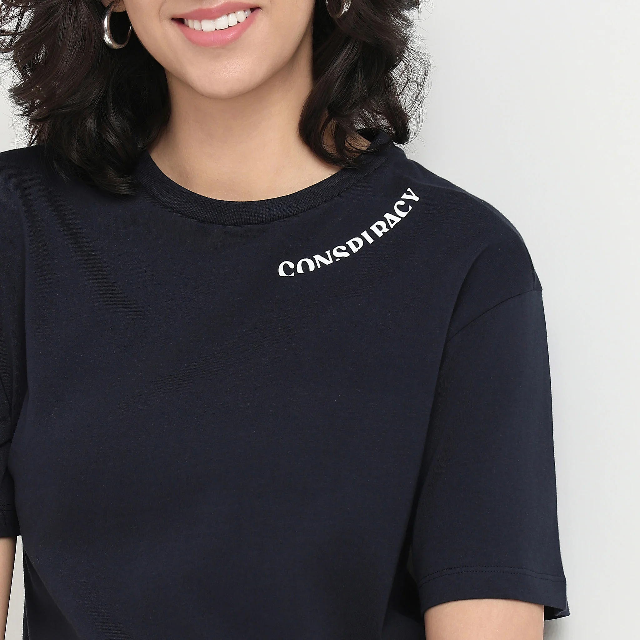 Cotton Crew Neck Relaxed Graphic T-Shirt - Image 4