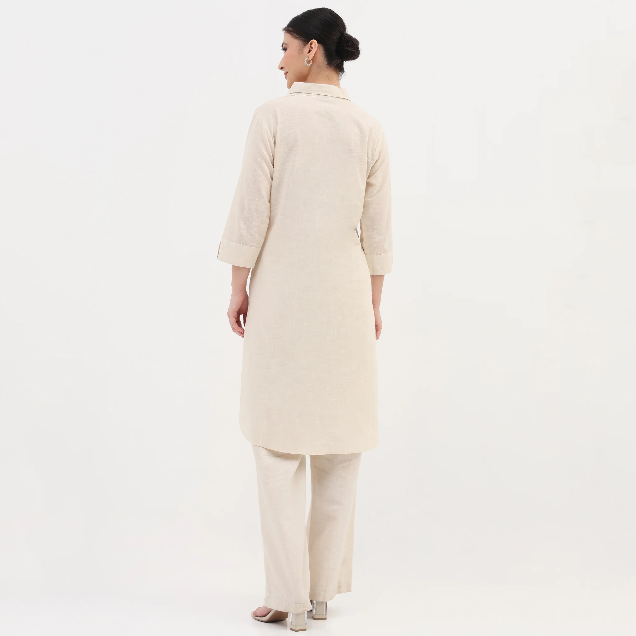 Cotton Embroidered Straight Kurta - Image 3