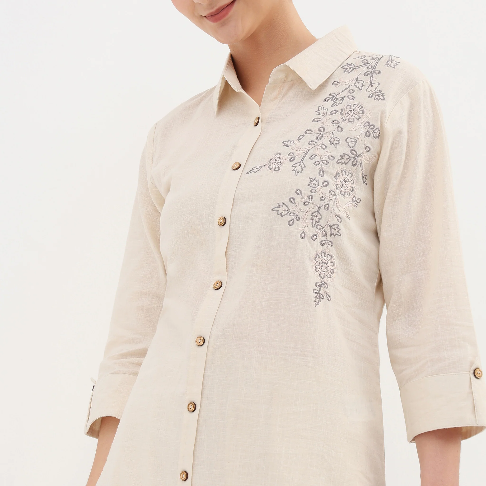 Cotton Embroidered Straight Kurta - Image 4
