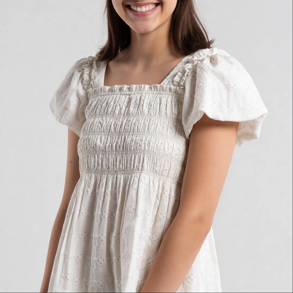 Cotton Printed Smocking Top With 3D Flowers Embelilshment - Image 4