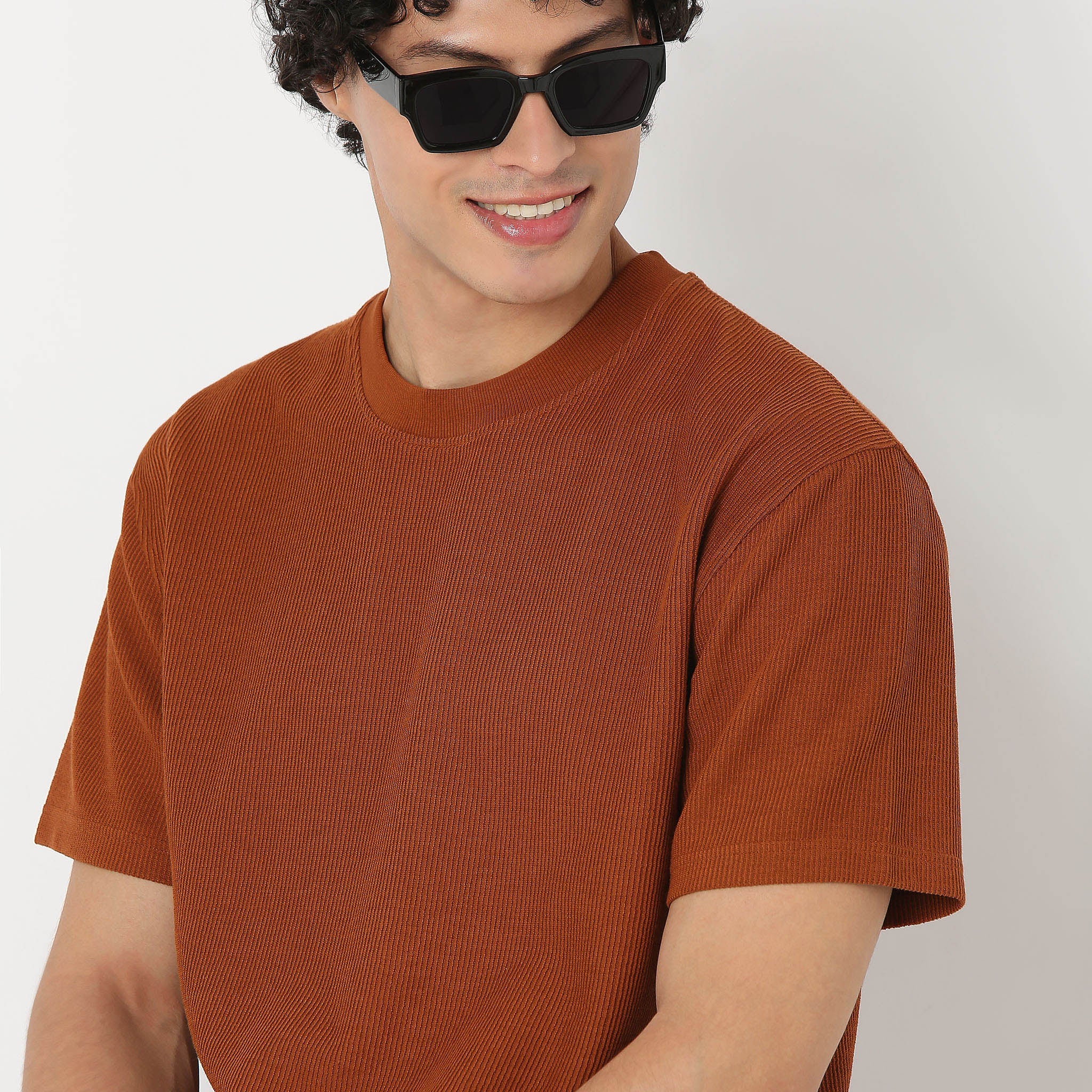 Oversize Half Sleeve Crew Neck Structured Unisets T-Shirt - Image 5