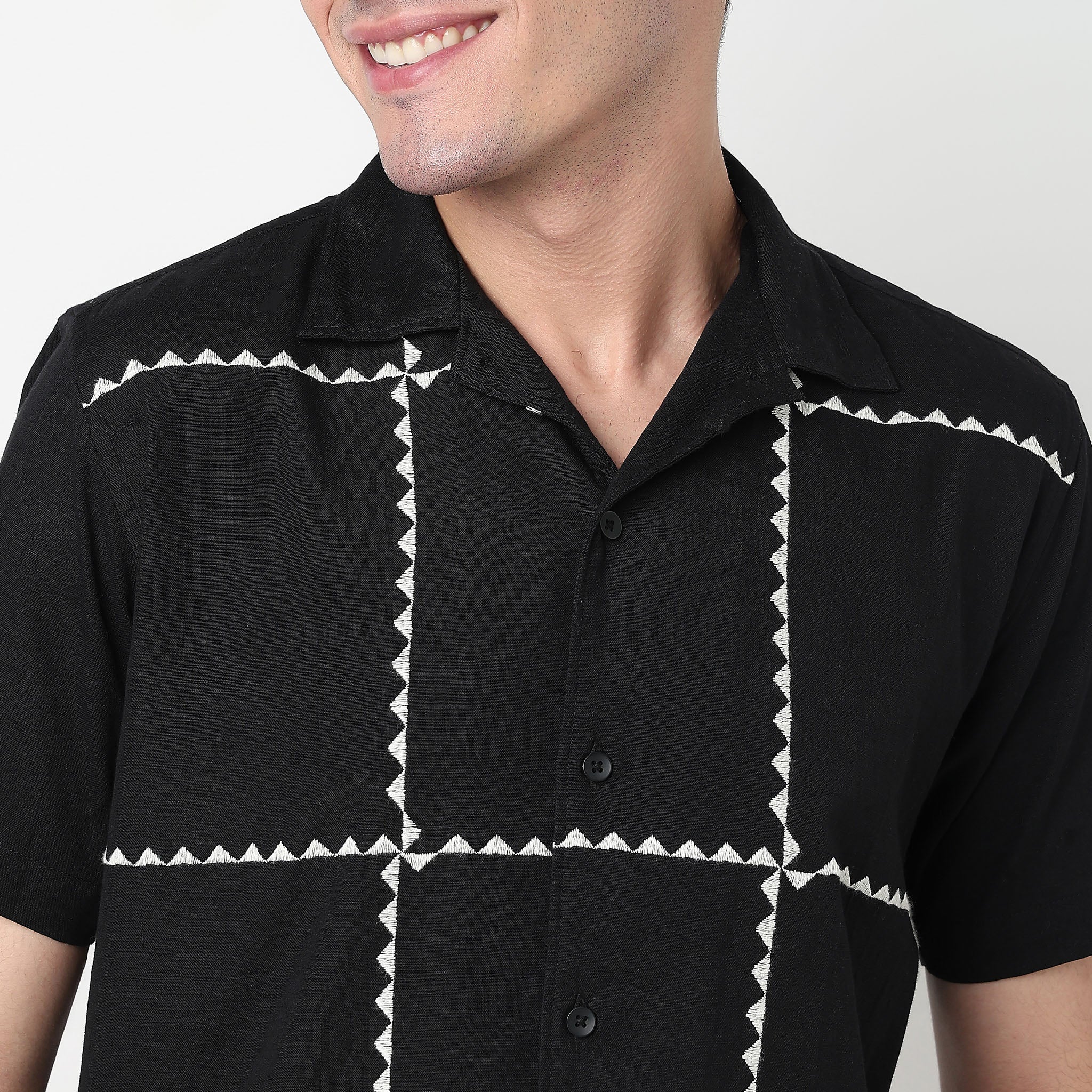Cotton Cuban Embroidered Shirt - Image 4
