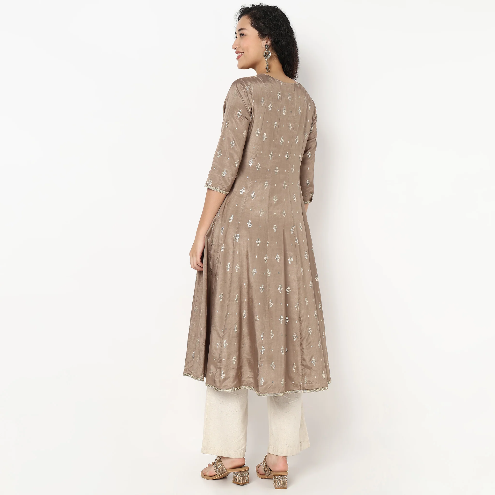 Embellished Flared Long Kurta - Image 3