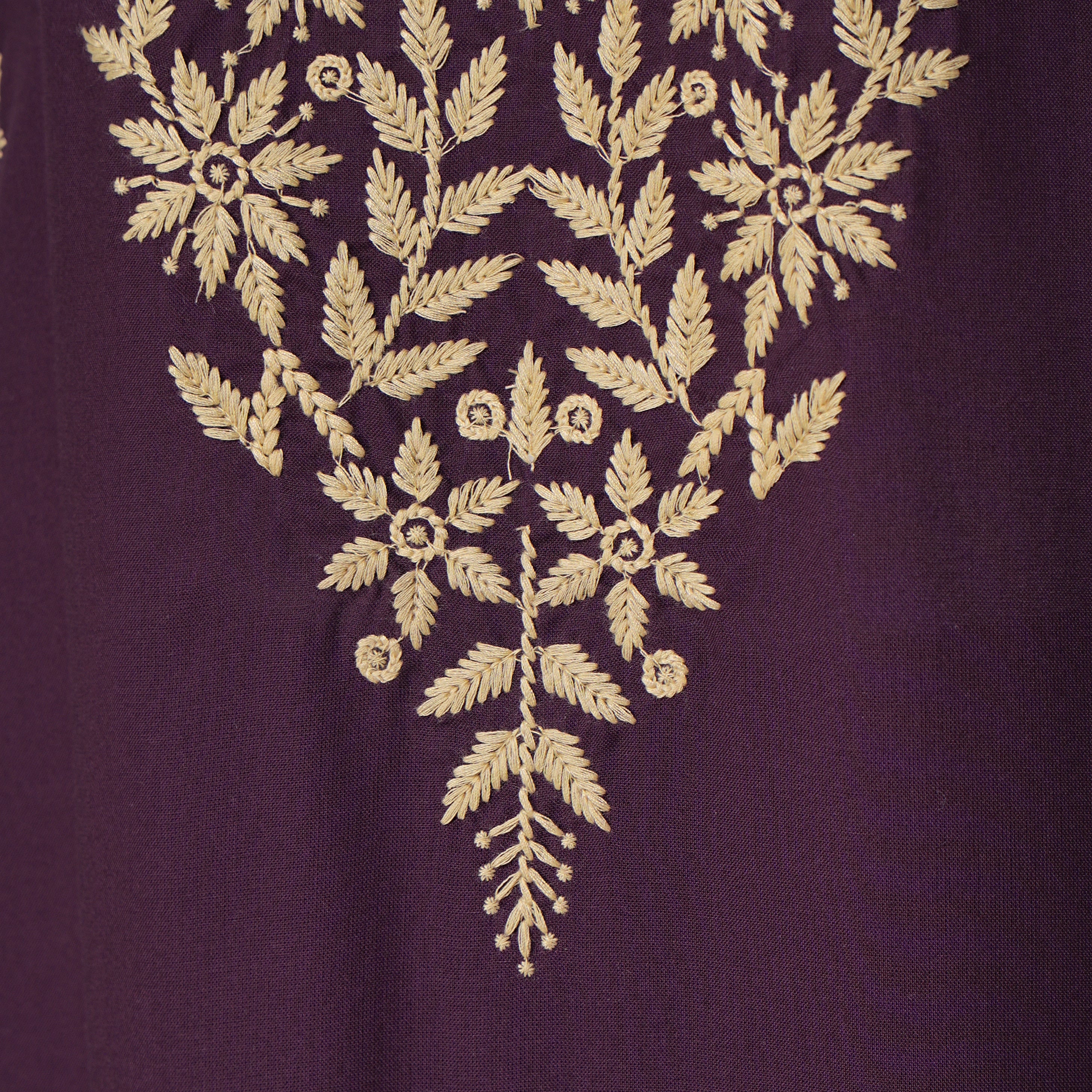 Embroidered Boat Neck Straight Kurta - Image 8