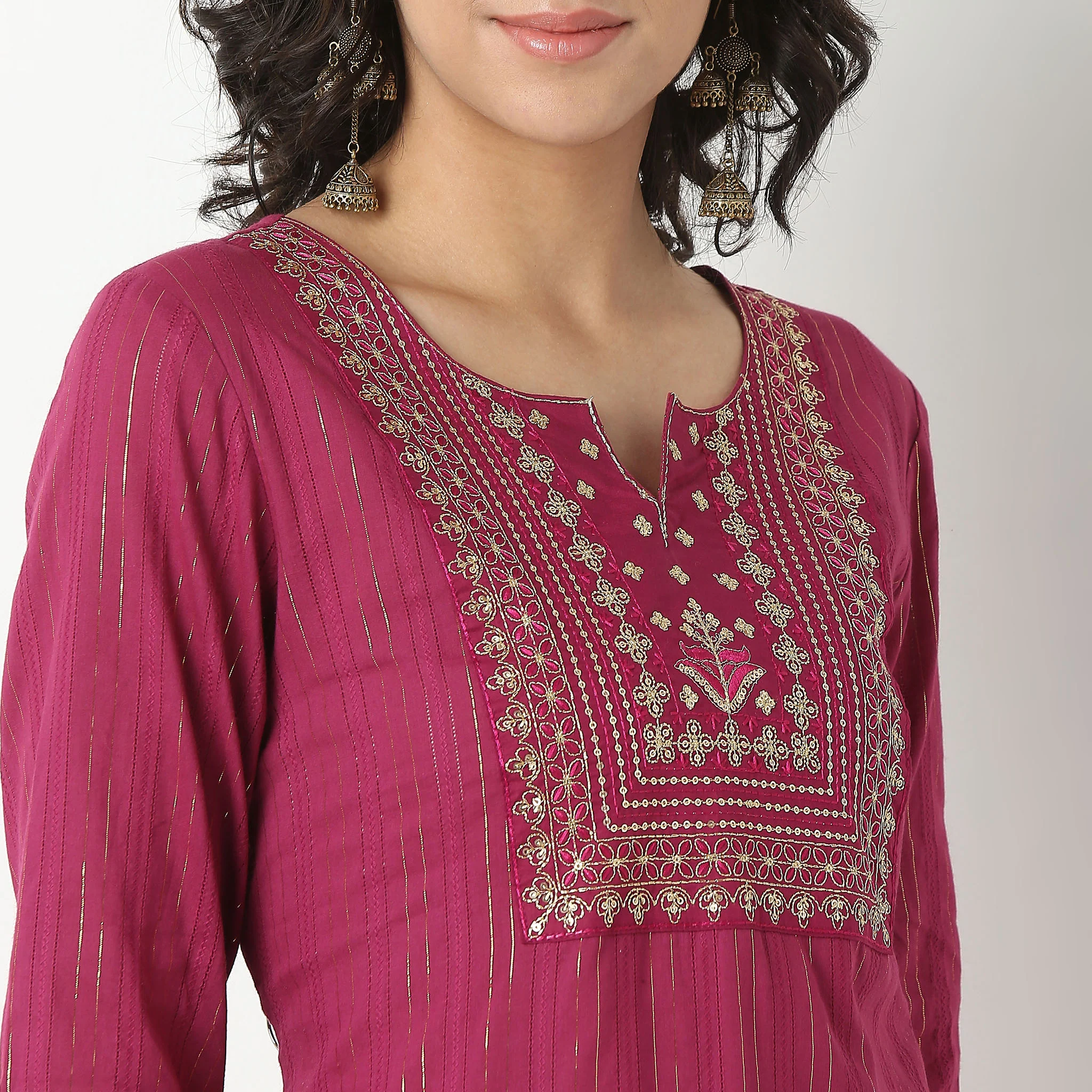 Embroidered Yoke Long Kurta - Image 4