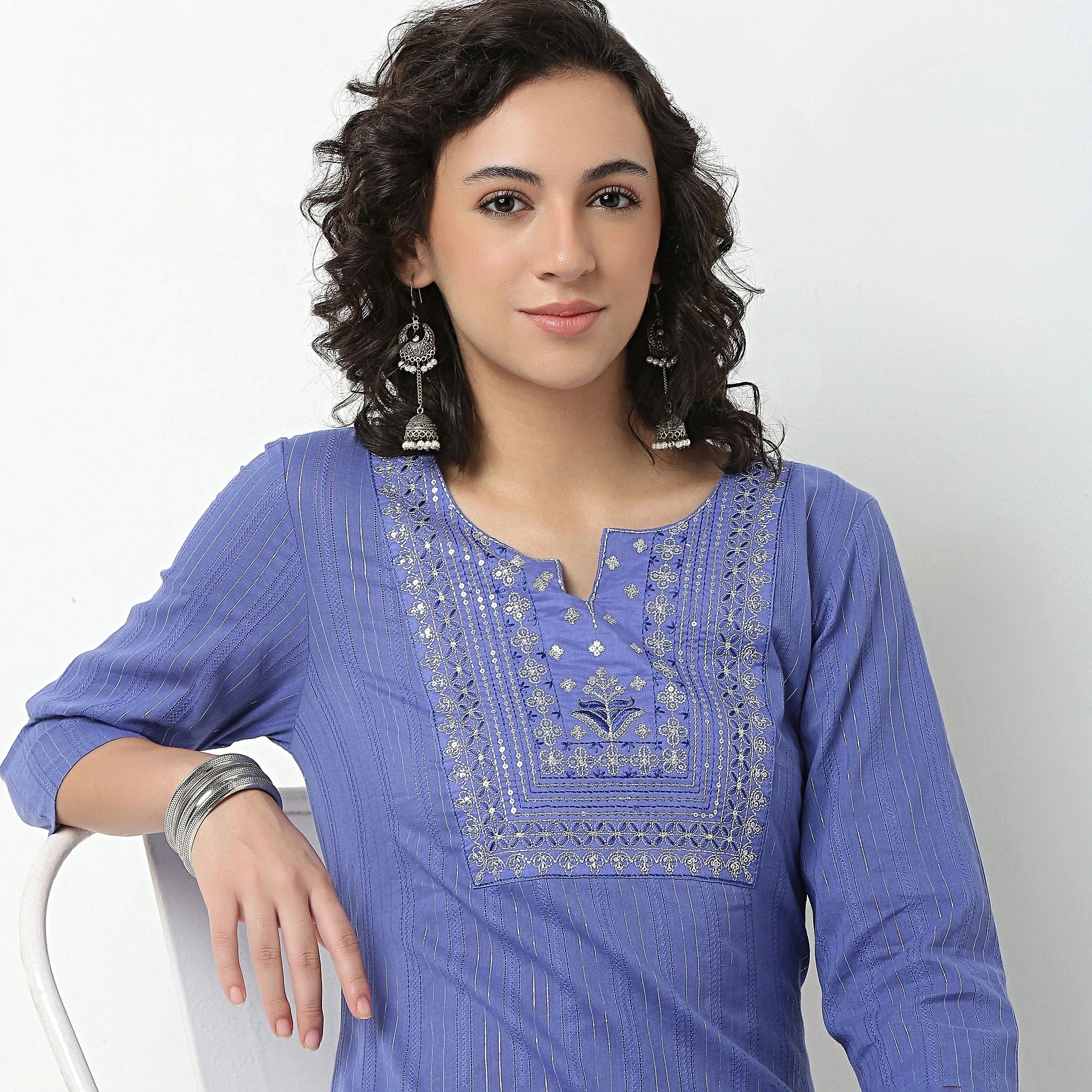 Embroidered Yoke Long Kurta - Image 6