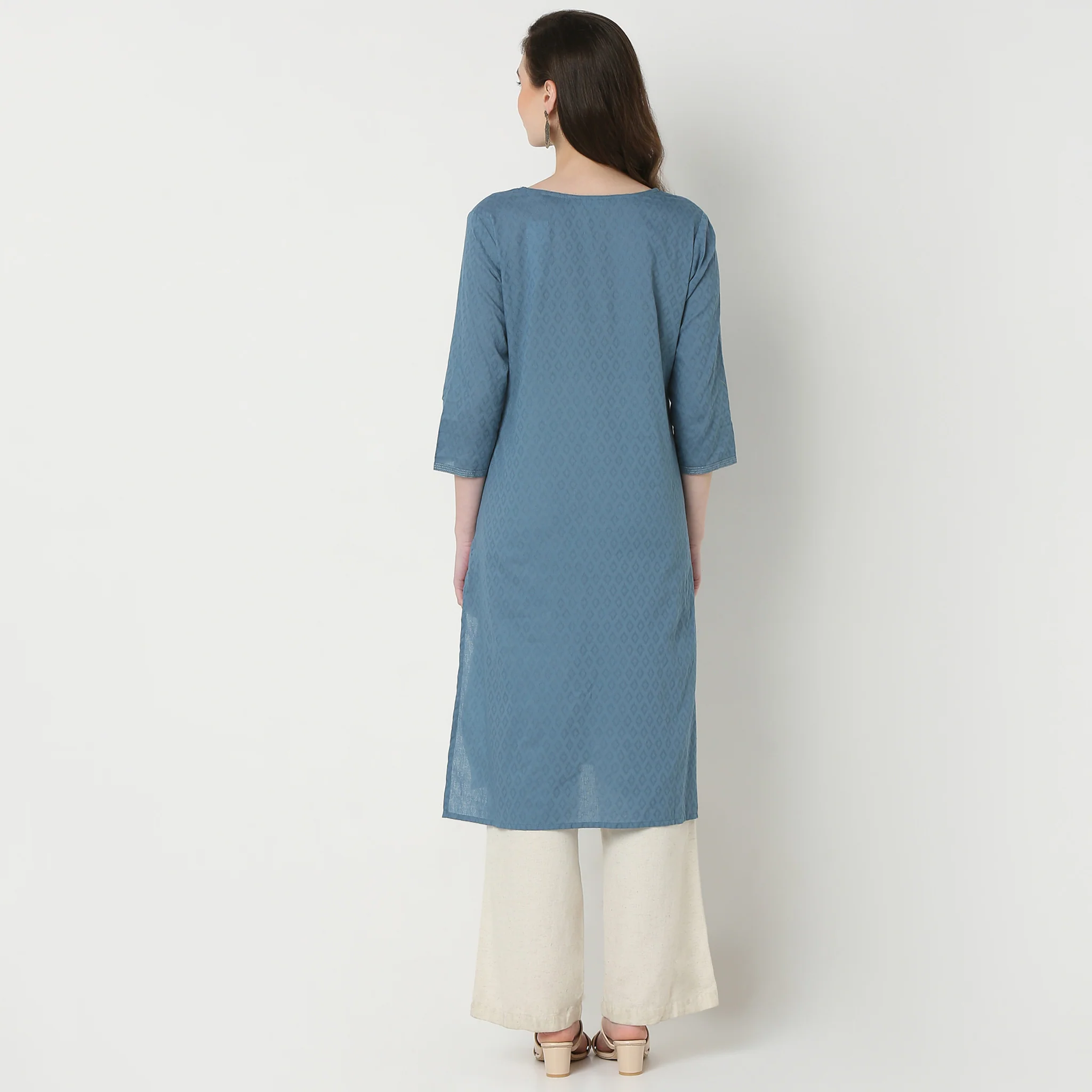 Embroidered V-Neck Long Kurta - Image 8