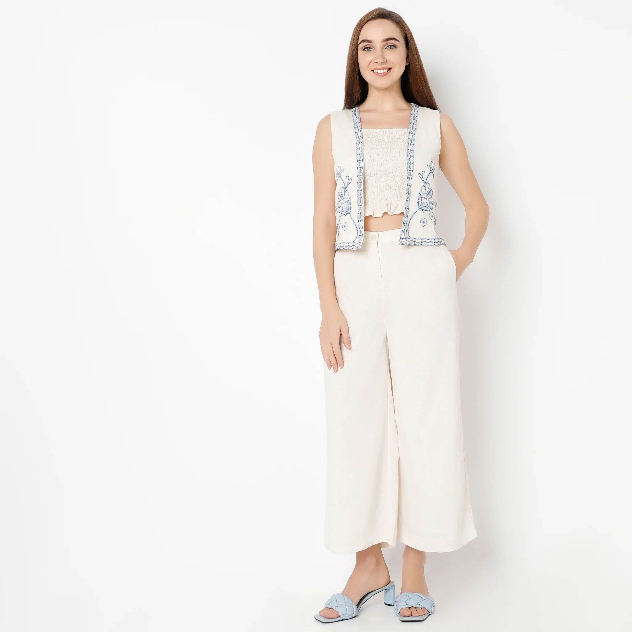 Embroidered Sleeveless Crop Top With Pant & With Shrug Set - Image 2