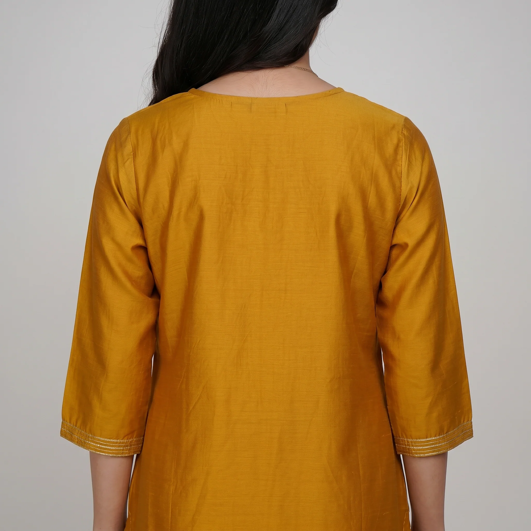 Embroidered Straight Kurta - Image 3