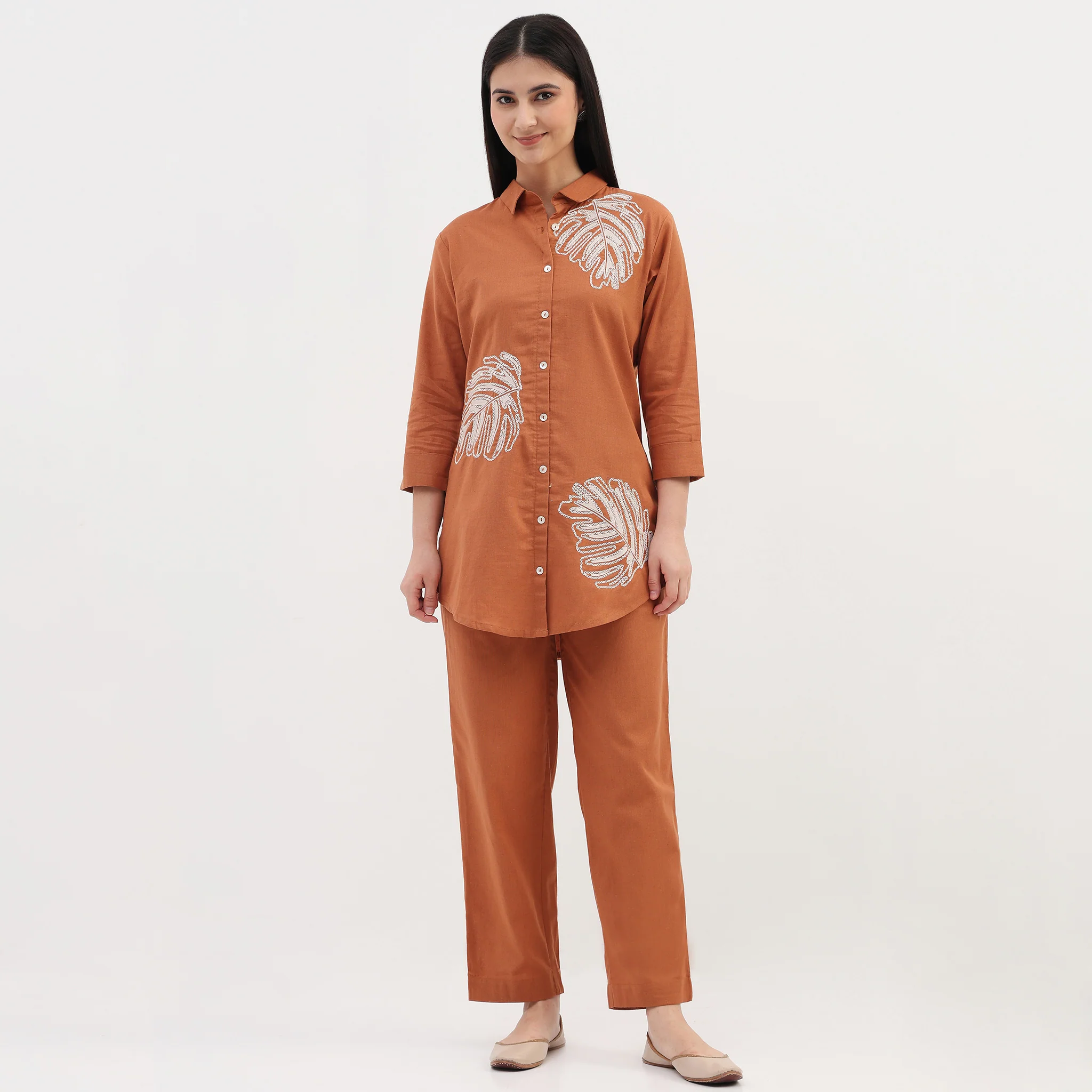 Embroidered Straight Kurta with Pant Set - Image 2
