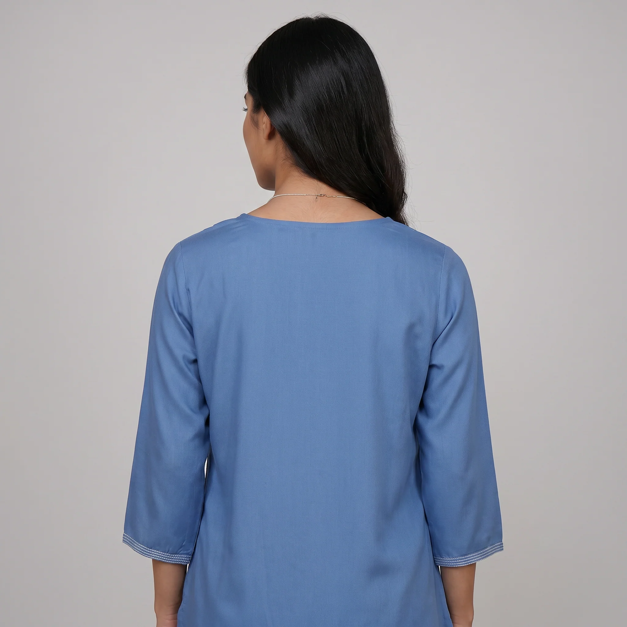 Embroidered Straight Short Kurta - Image 3