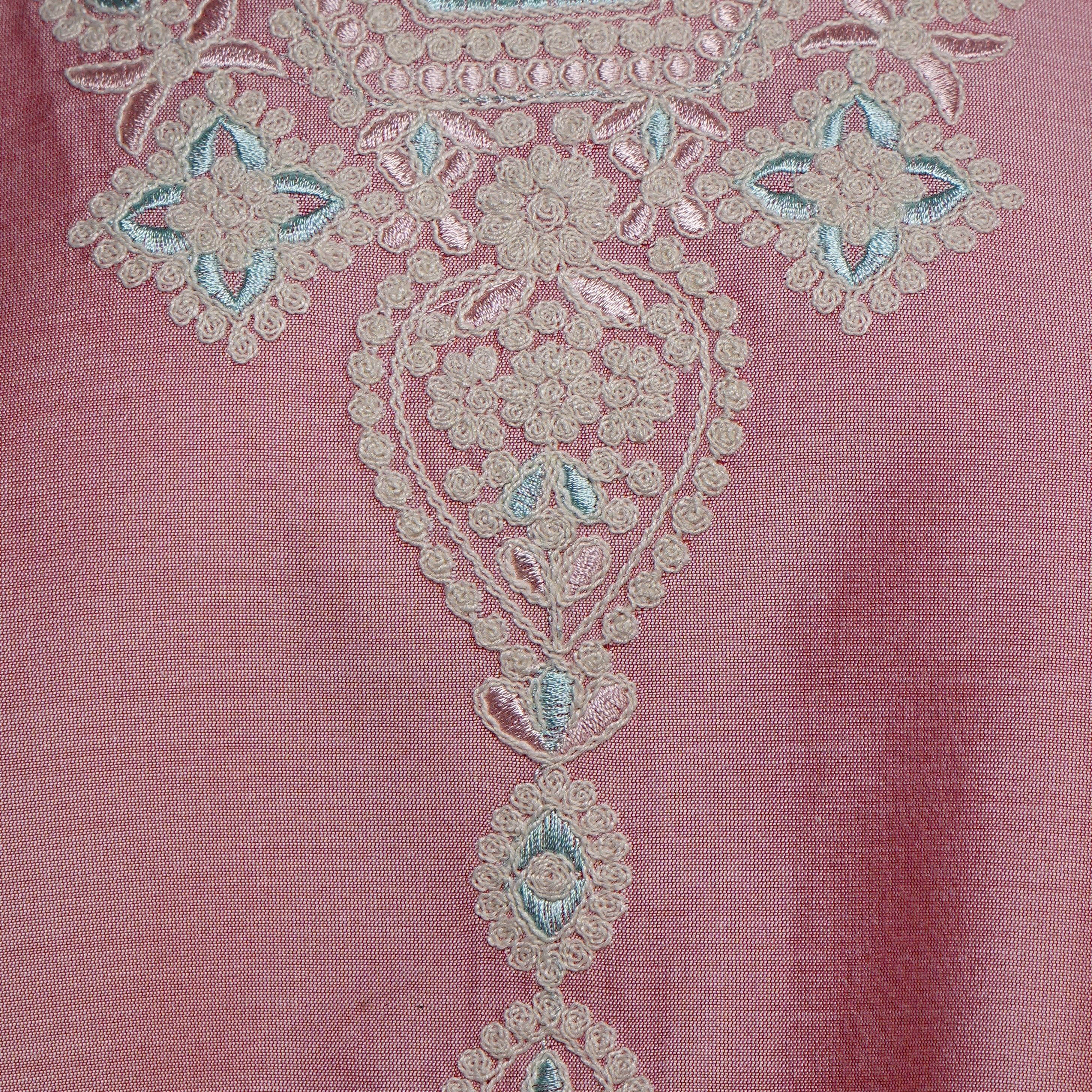 Embroidered V-Neck Straight Kurta - Image 4