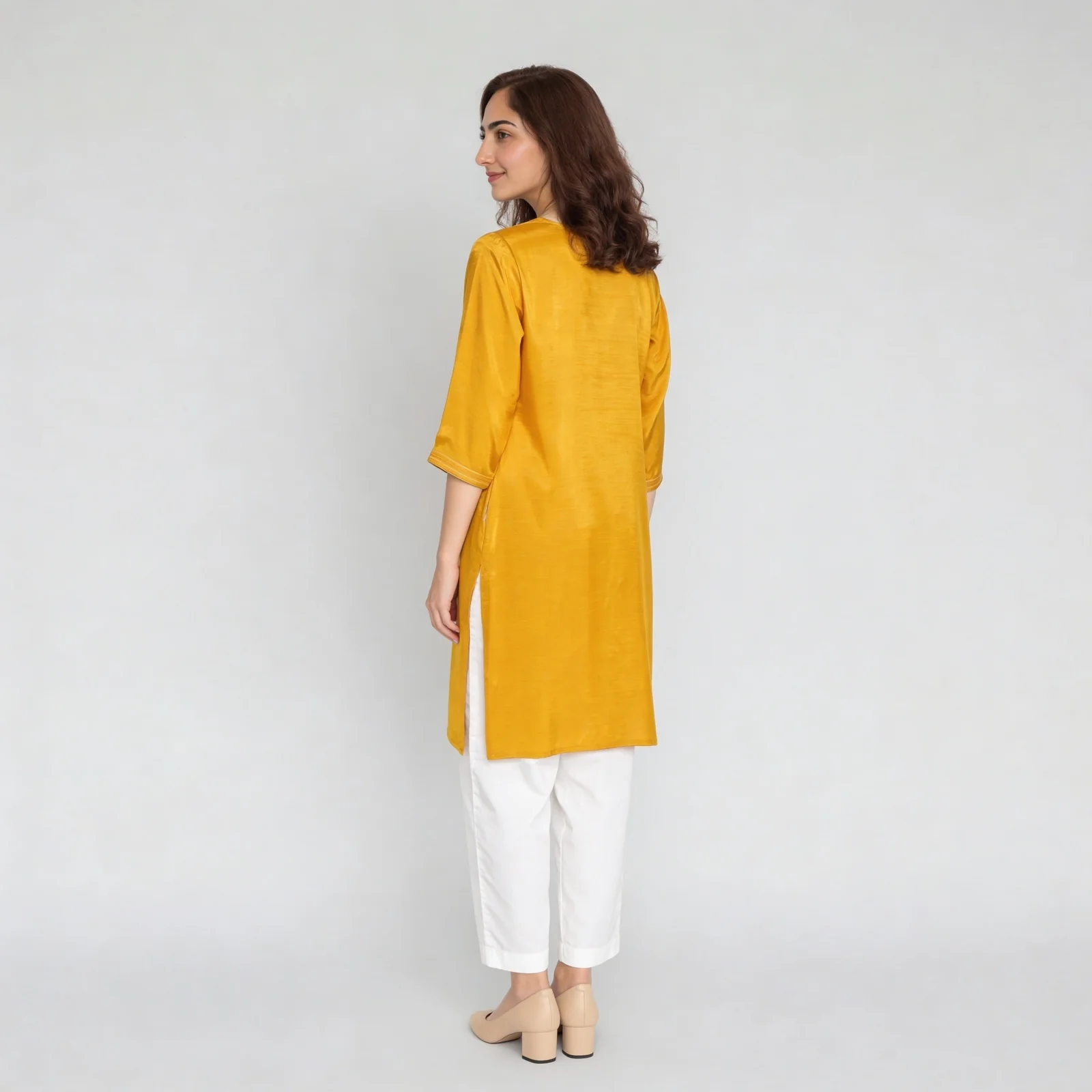 Embroidered V-Neck Straight Kurta - Image 3