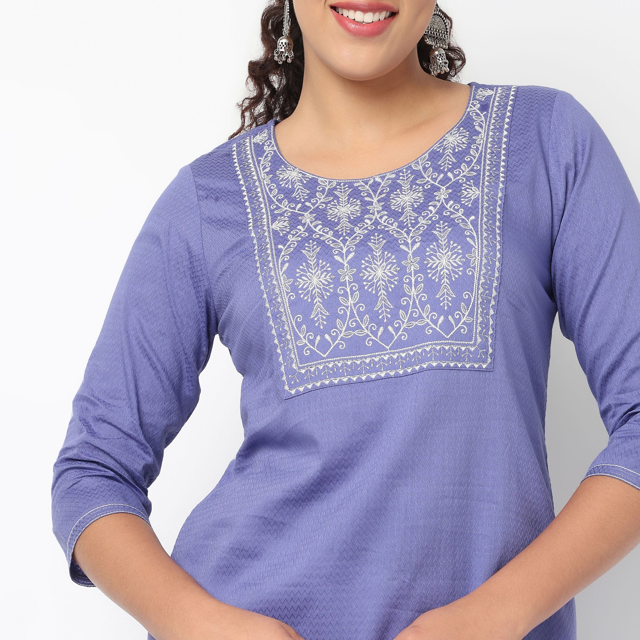 Embroidered Yoke Kurta - Image 4