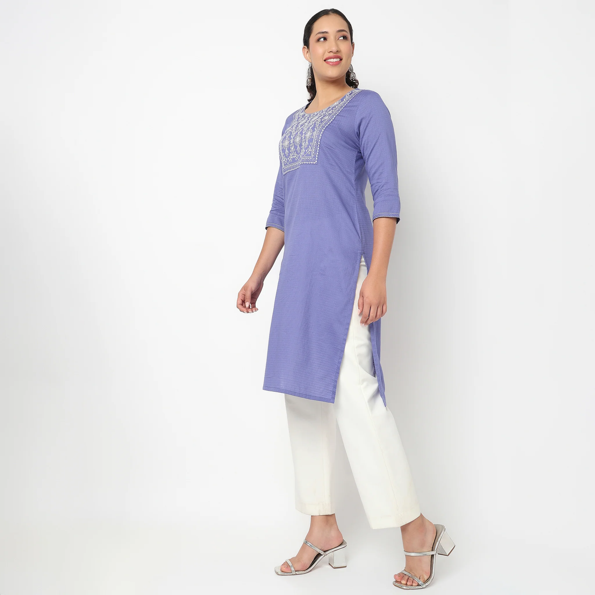 Embroidered Yoke Kurta - Image 5