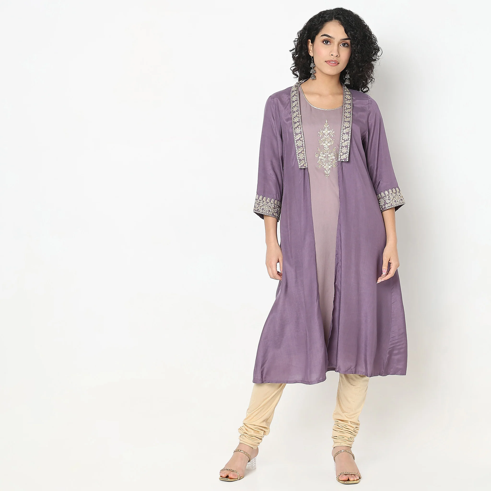 Flare Fit Embellished Kurta - Image 2