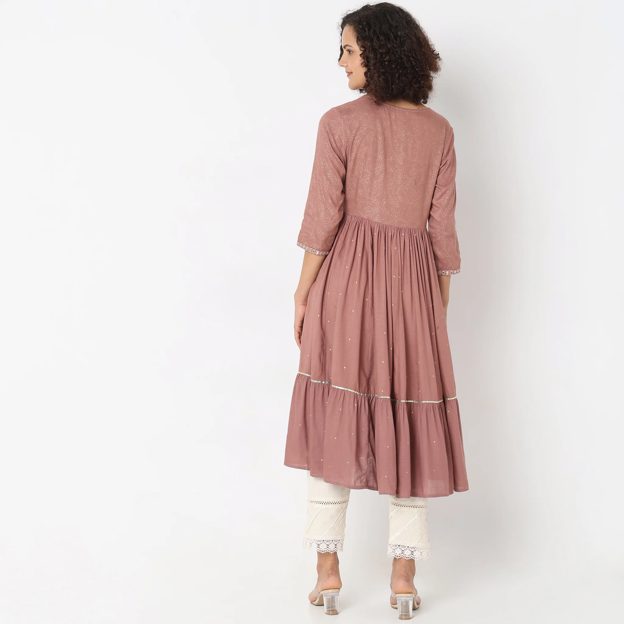 Flare Fit Embellished Kurta - Image 3