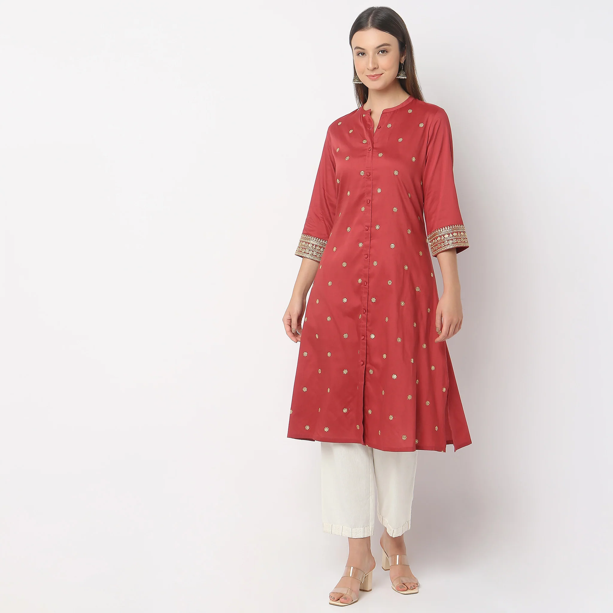 Flare Fit Embroidered Kurta - Image 2