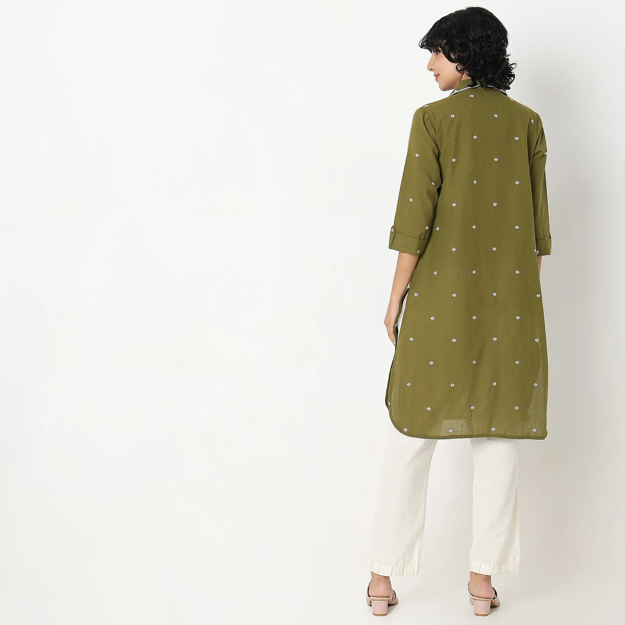 Flare Fit Embroidered Kurta - Image 8