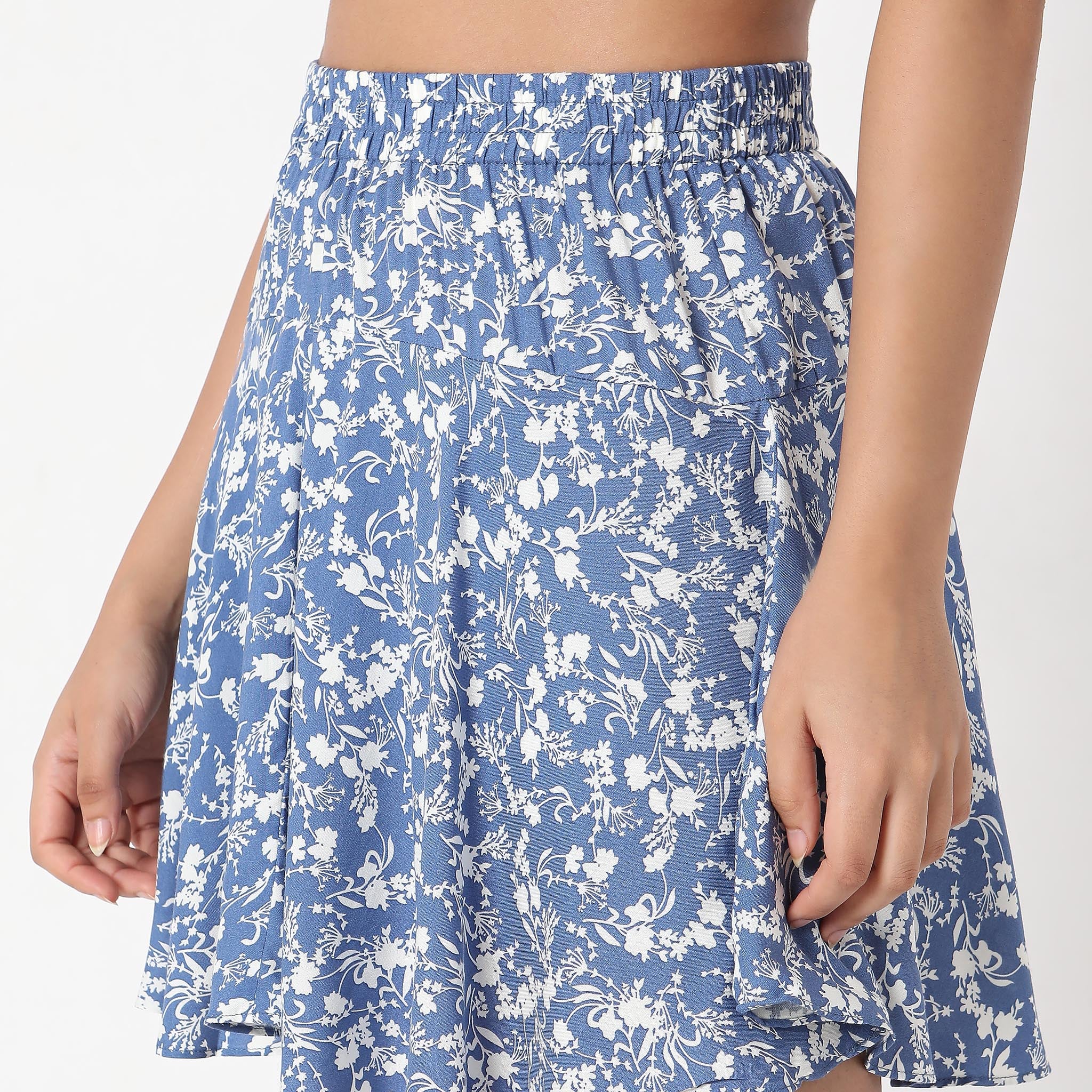 Flare Fit Floral Mid Rise Skirt - Image 4