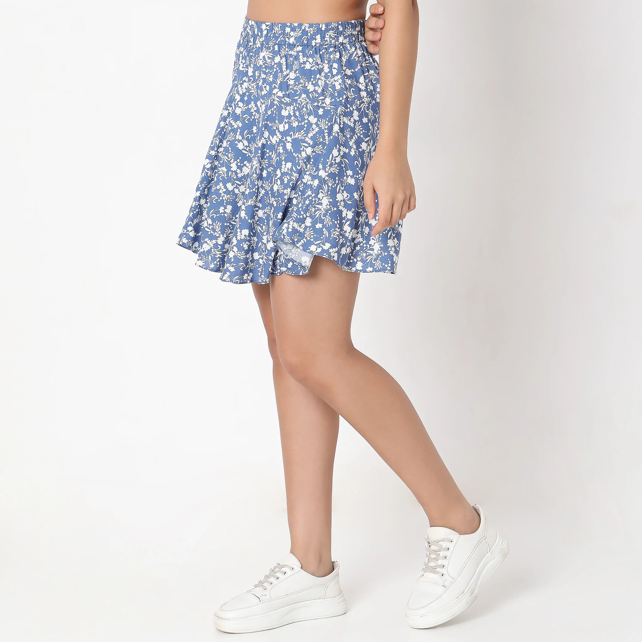 Flare Fit Floral Mid Rise Skirt - Image 5
