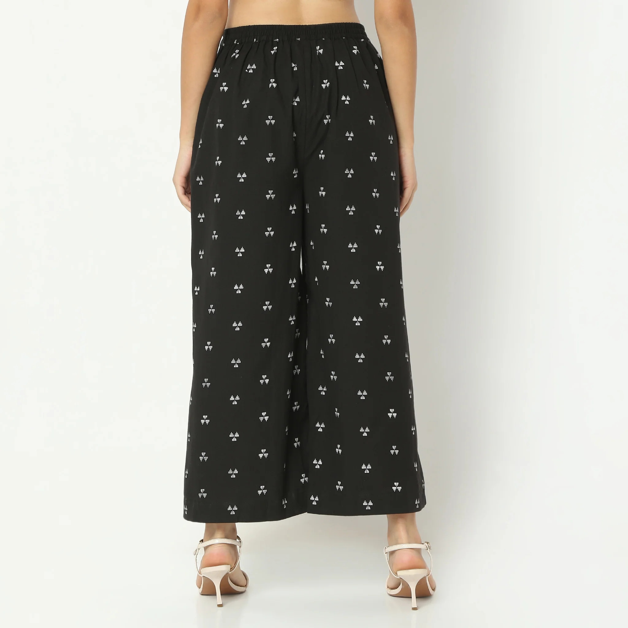 Flare Fit Mid Rise Culottes - Image 8
