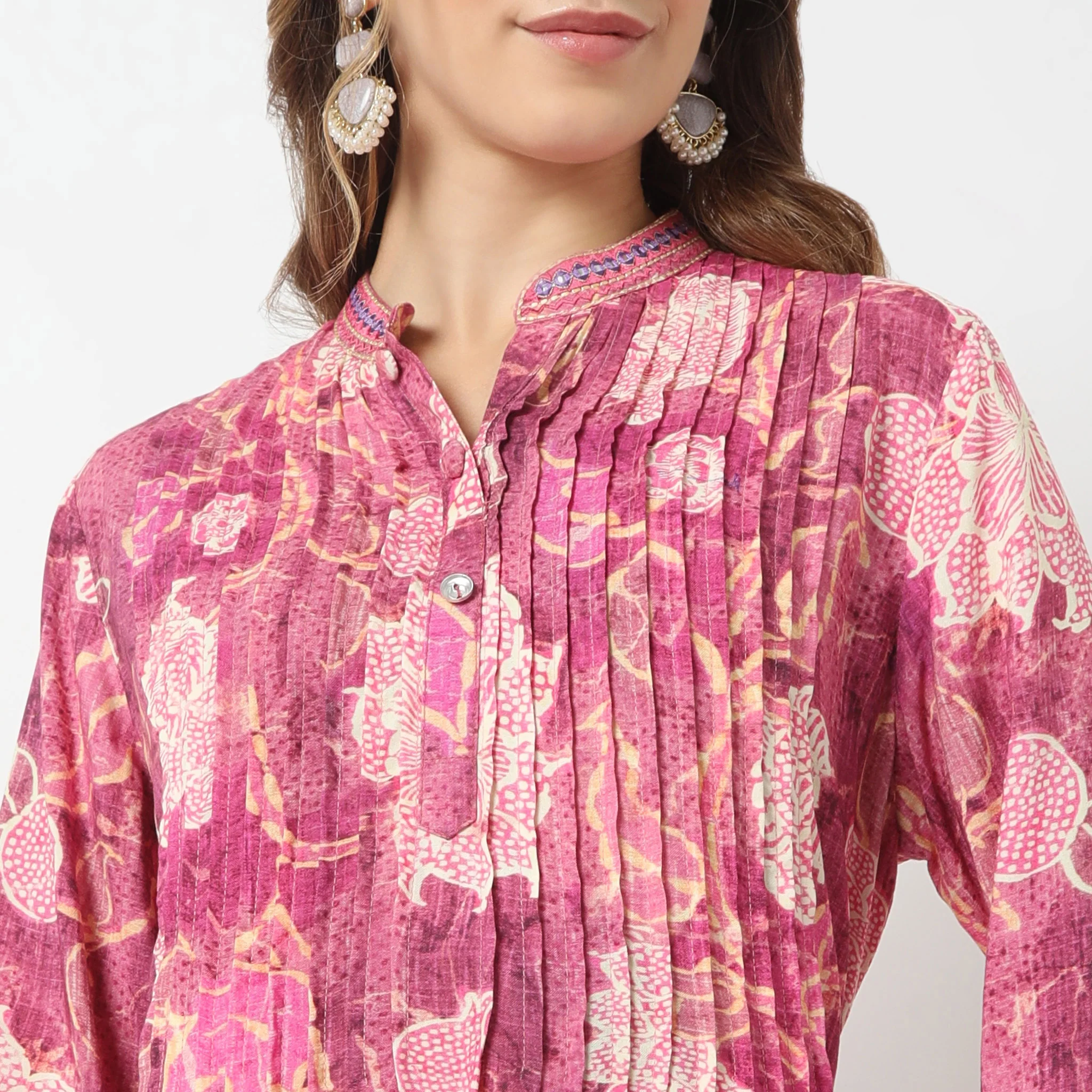 Flare Fit Printed Band Neck Below Knee Kurta - Image 5