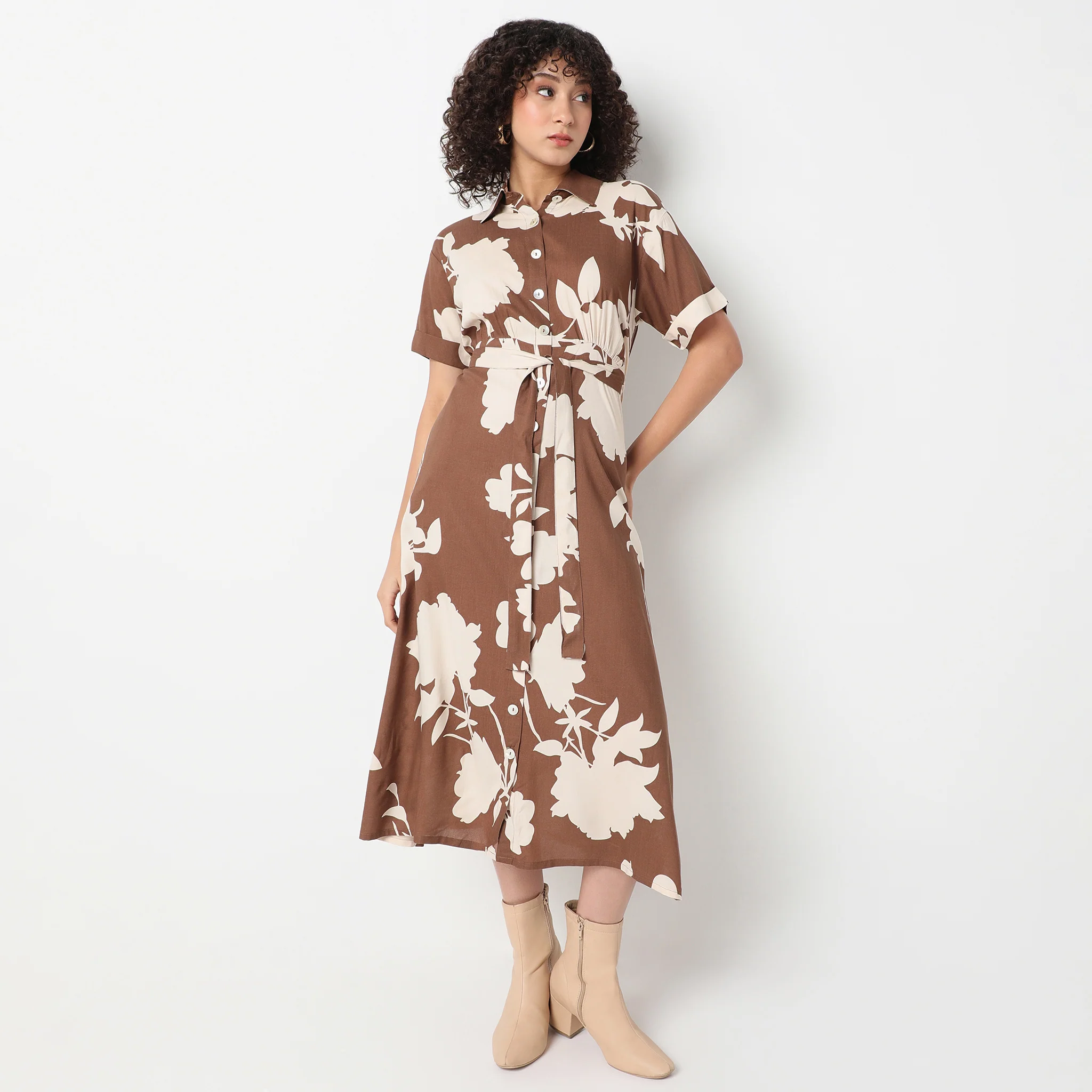 Flare Fit Printed Below Knee Short Sleeve Belted Shirt Dress - Image 7