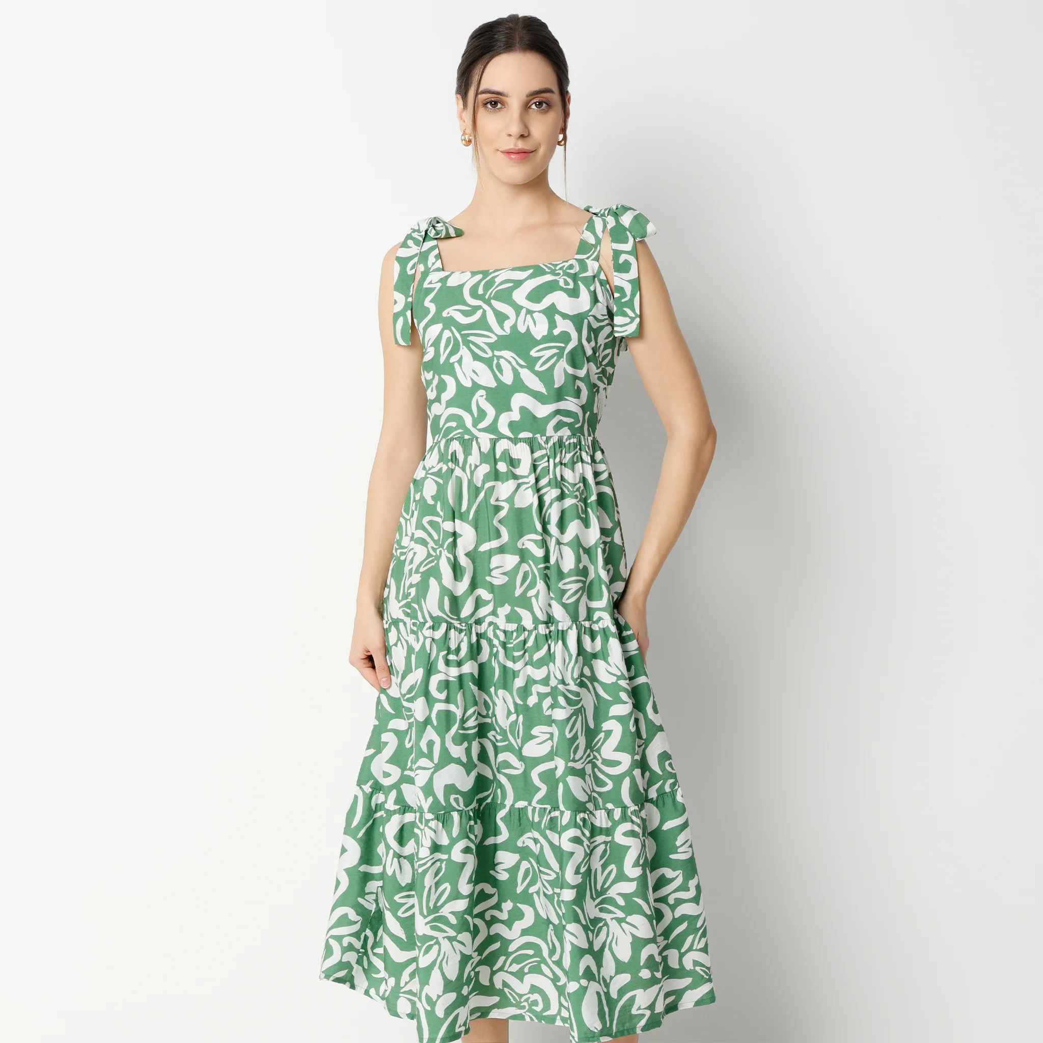 Flare Fit Printed Calf Length Square Neck Strap Dress - Image 4