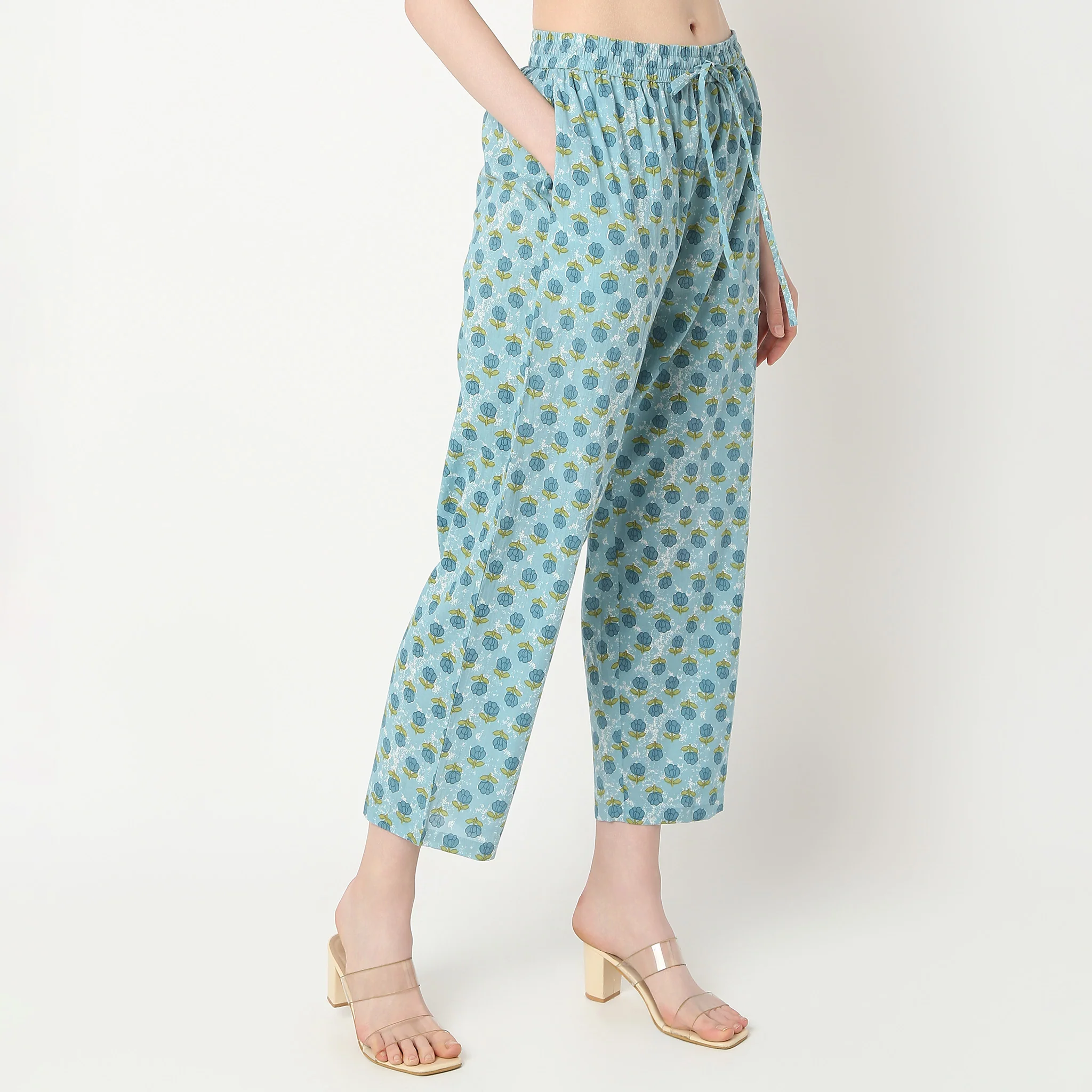Flare Fit Printed V-Neck Kurta And Pant With Dupatta Set - Image 7