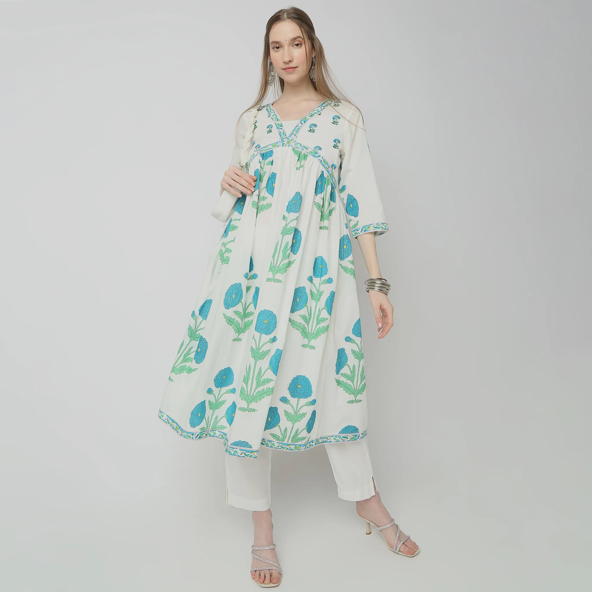 Flare Fit Printed Below Knee V-Neck Alia Cut Kurta