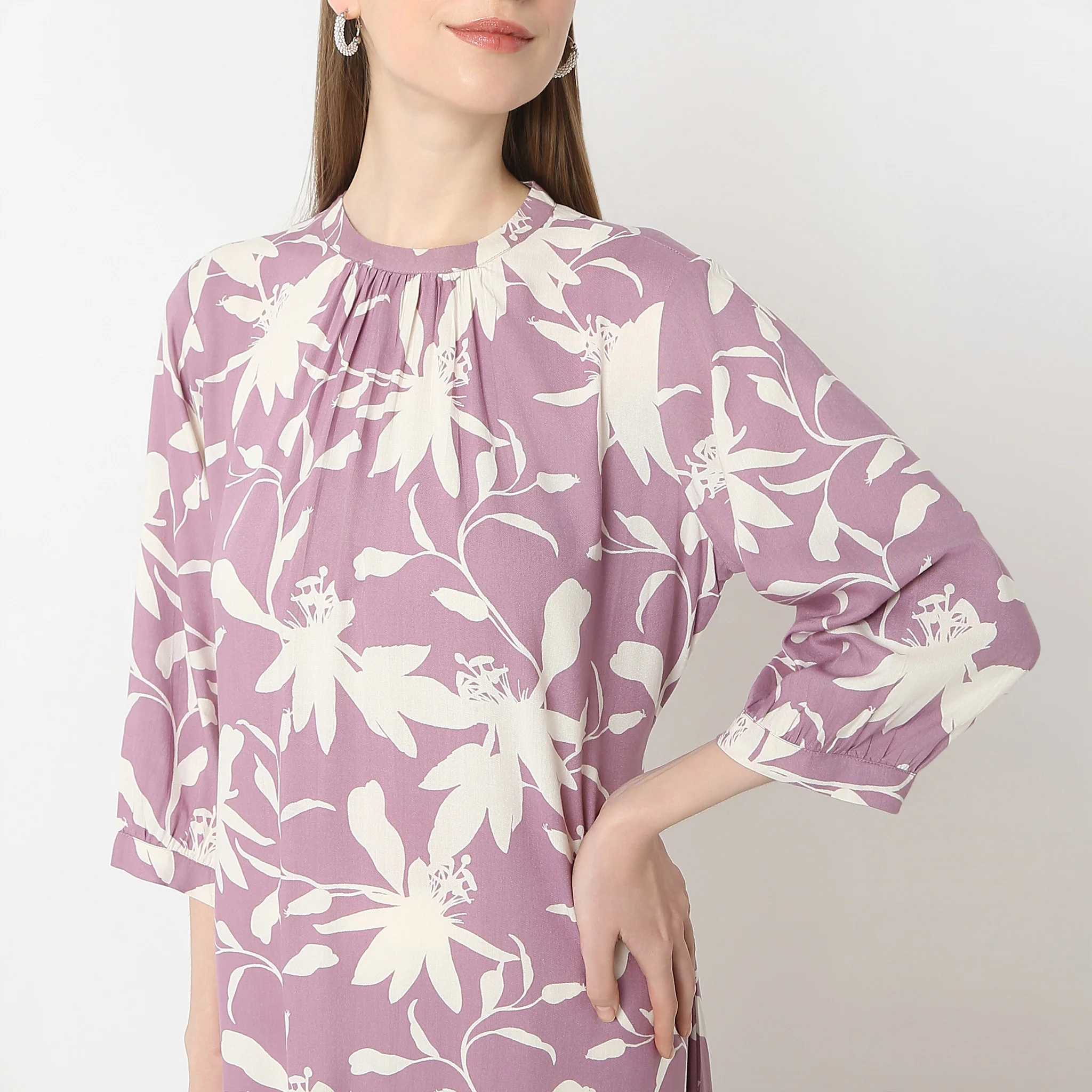 Flare Fit Printed Below Knee Kurta - Image 4