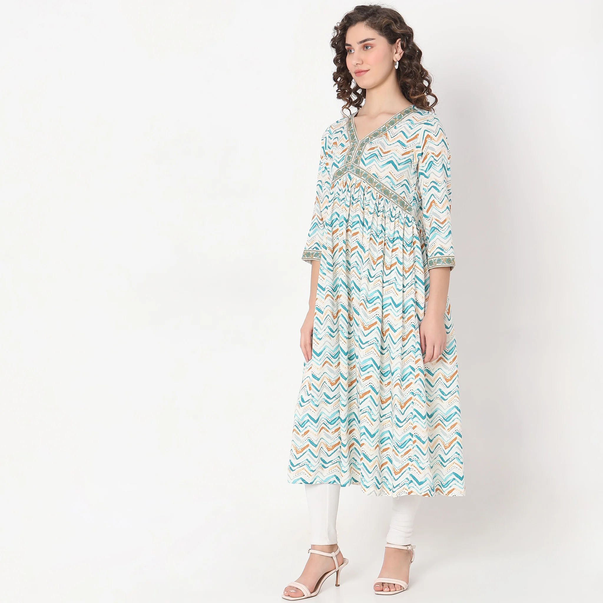 Flare Fit Printed Kurta - Image 5