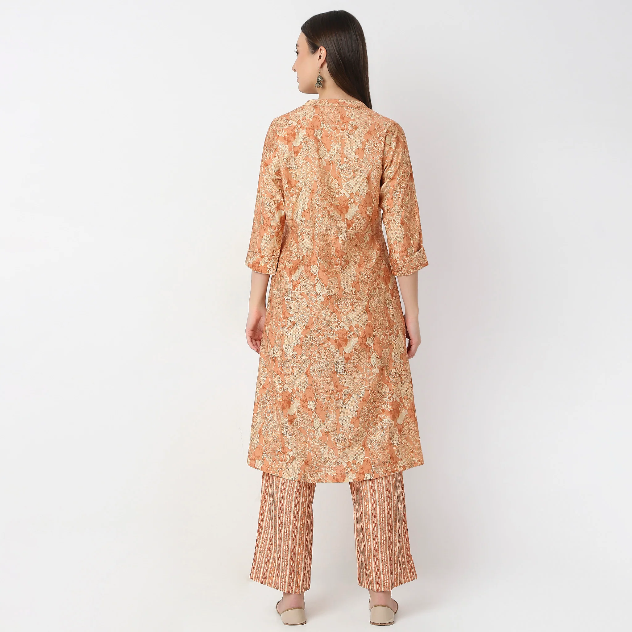Flare Fit Printed Kurta With Pant Set - Image 3