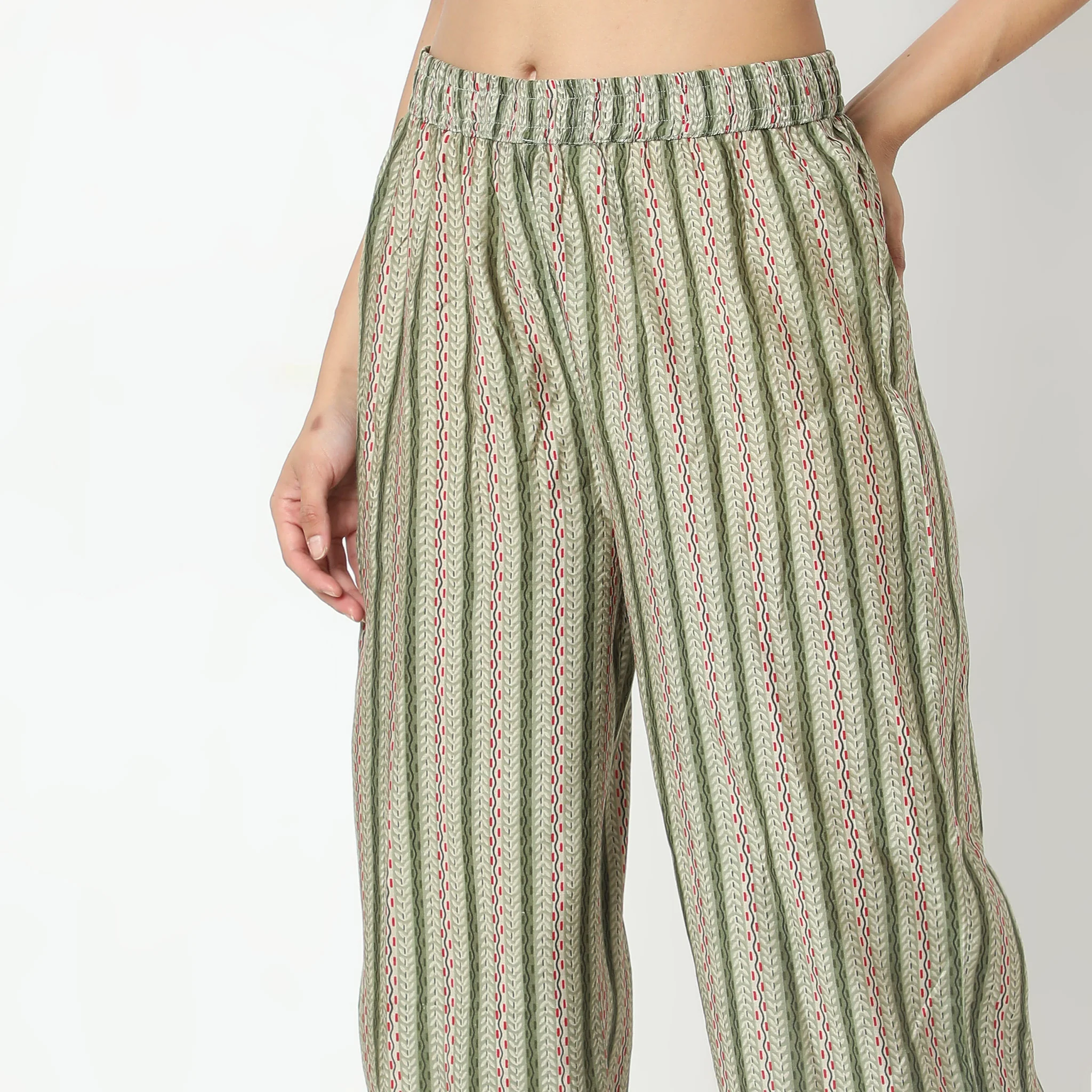 Flare Fit Printed Kurta With Pyjama Set - Image 7