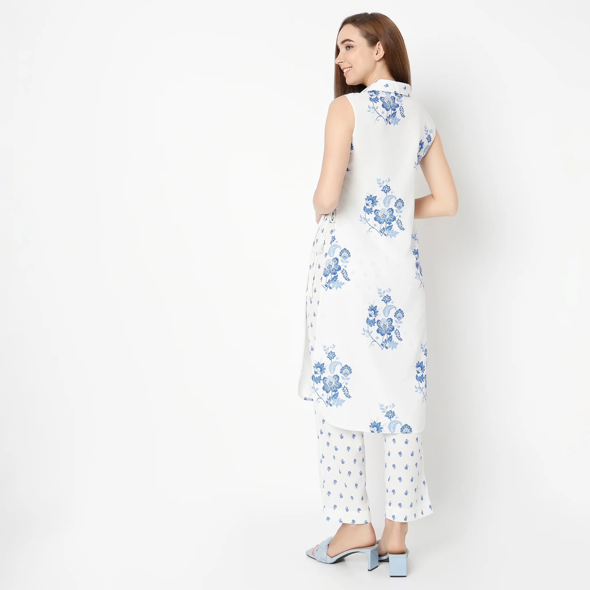 Button Down Printed Kurta - Image 3