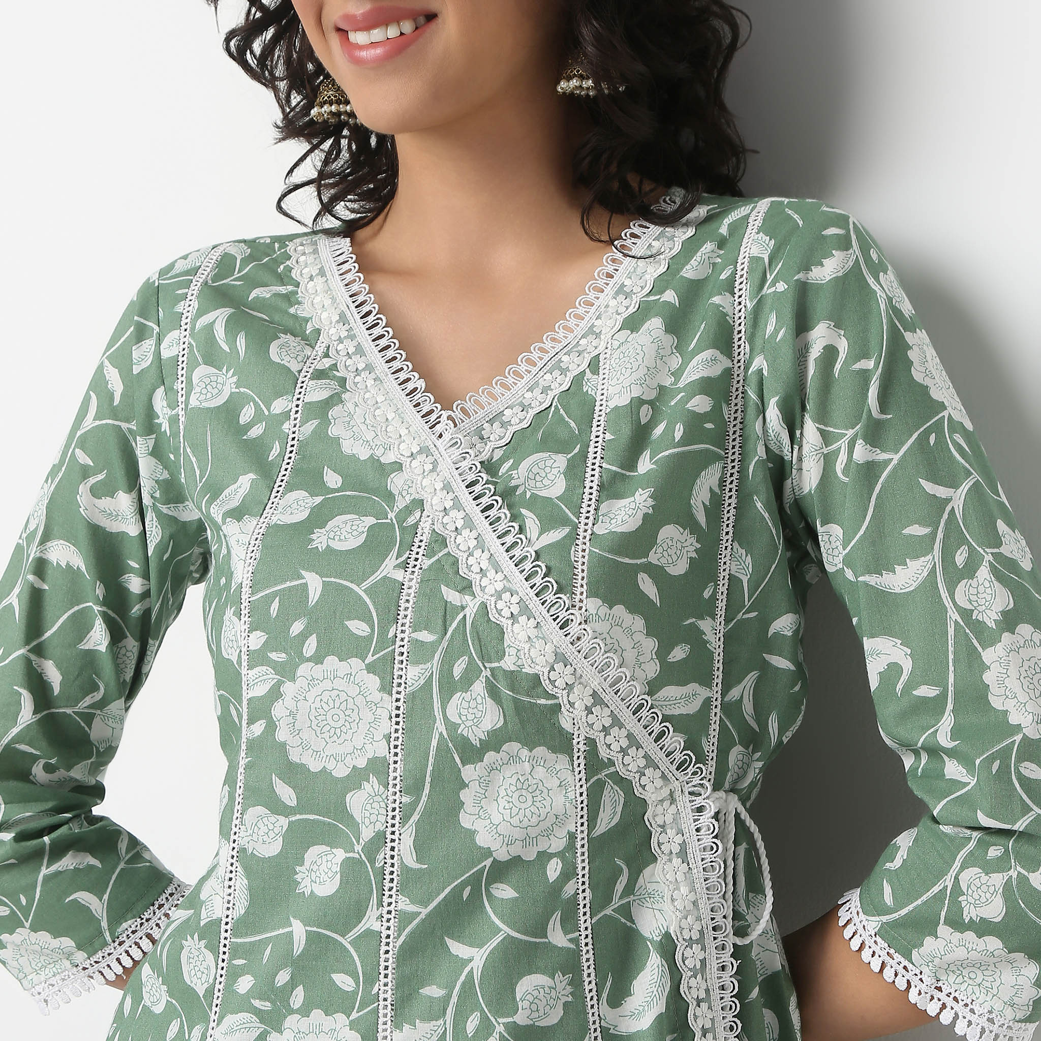 V-Neck Flare Fit All Over Print Kurta And Pant With Dupatta Set - Image 4