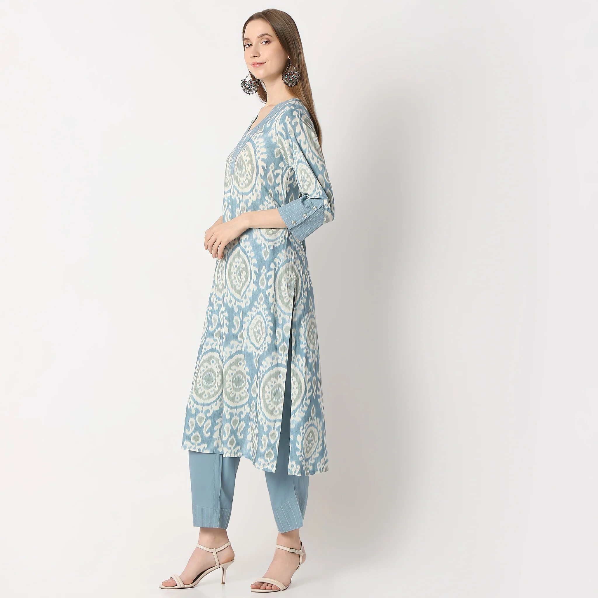 Flare Fit Printed V-Neck A-Line Kurta With Pant Set - Image 5