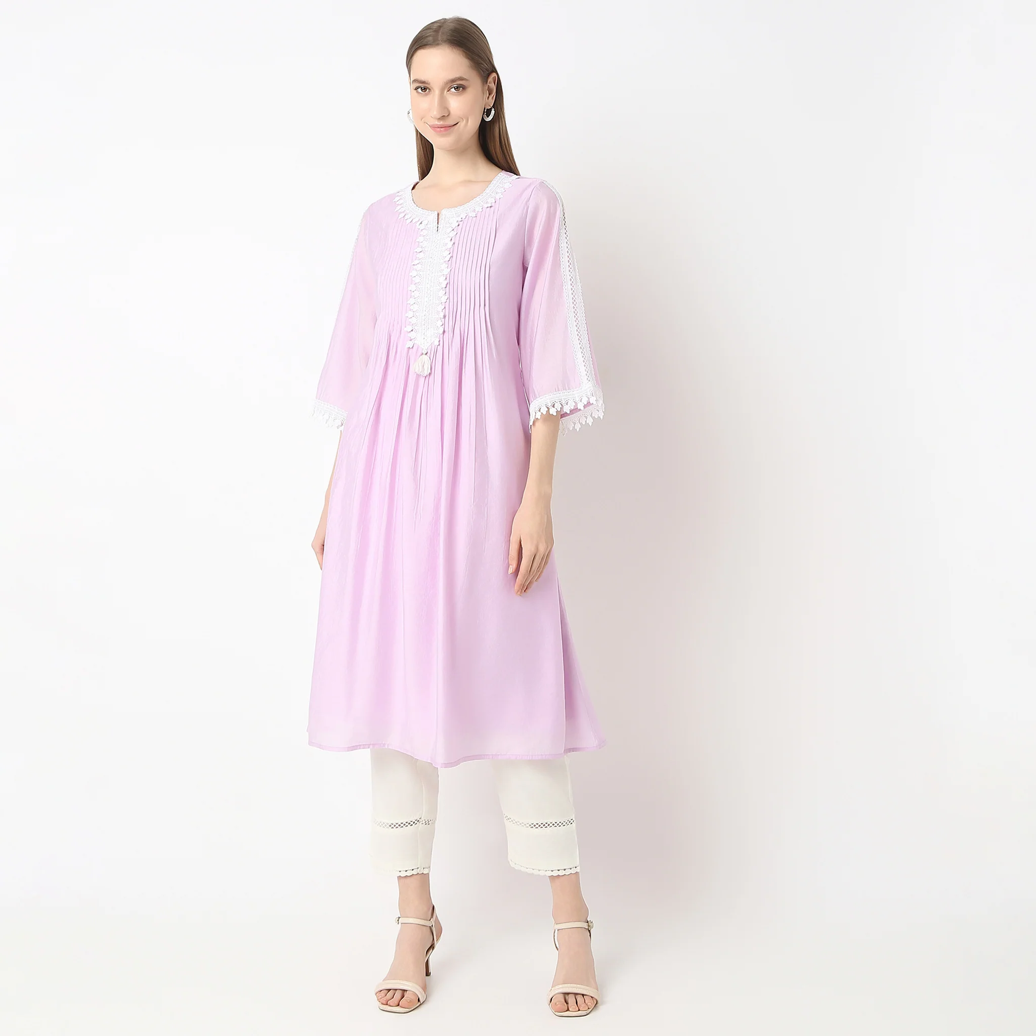 Flare Fit Three Fourth Sleeve Below Knee Solid Kurta - Image 2