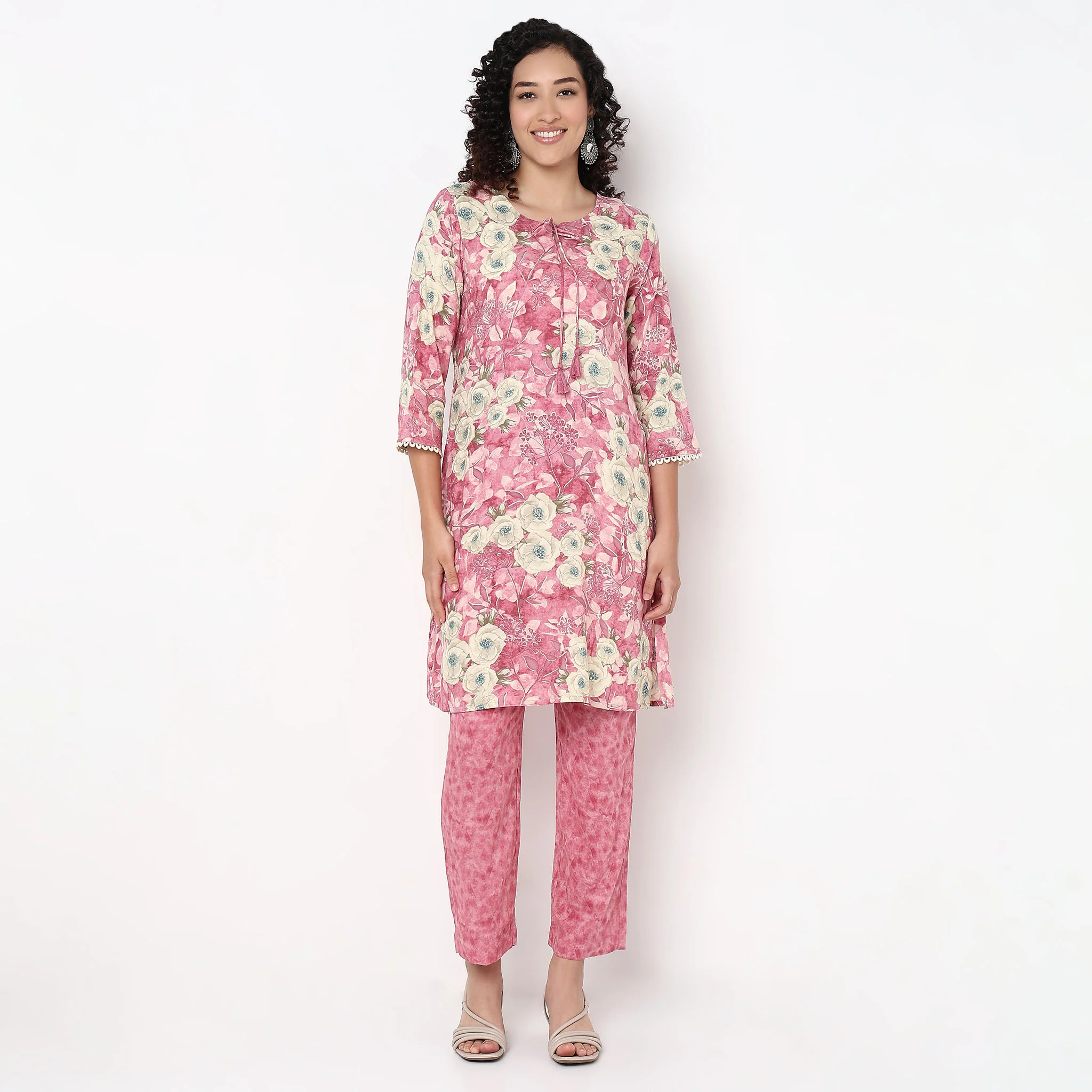 Floral Print Cotton Kurta With Pant Set - Image 2