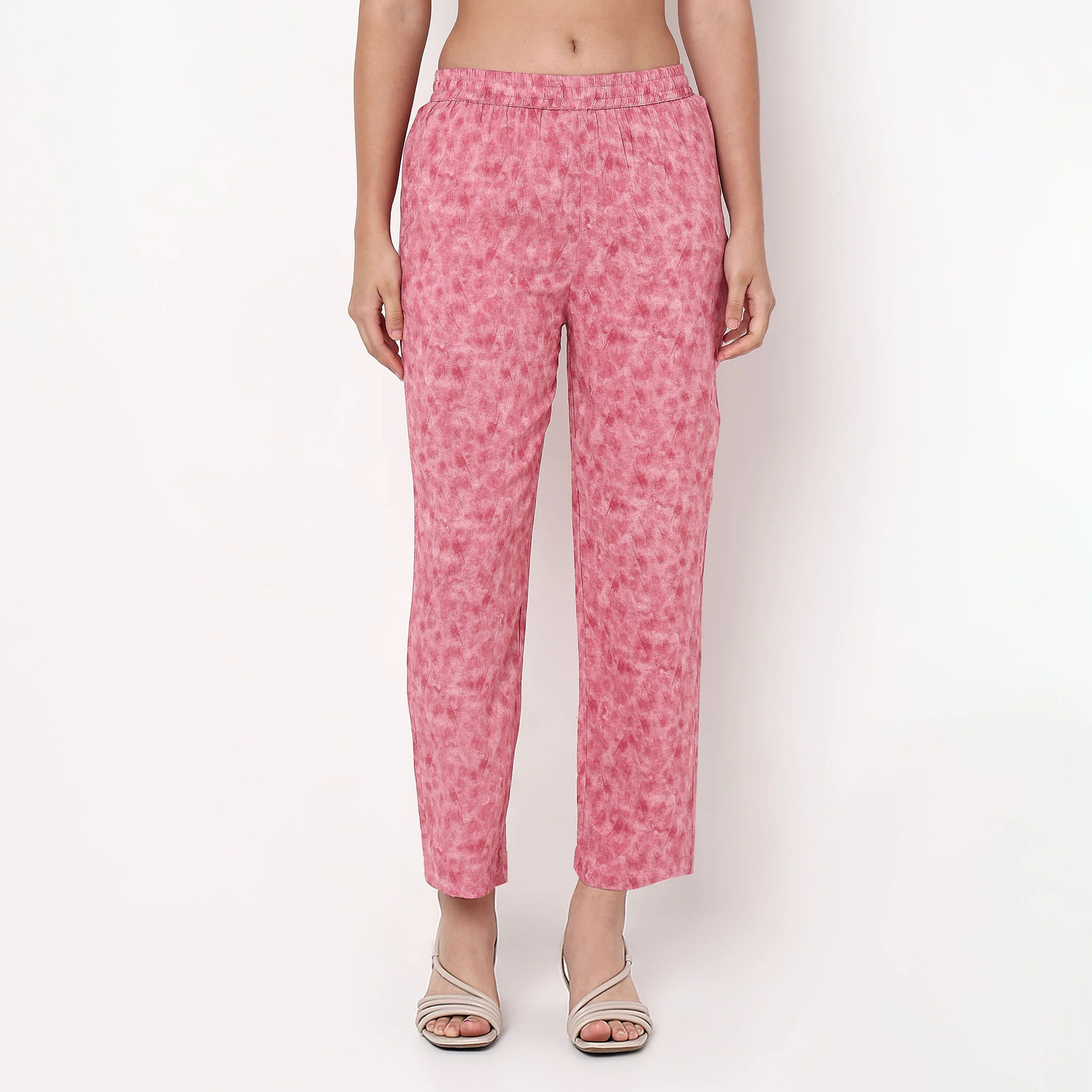 Floral Print Cotton Kurta With Pant Set - Image 6
